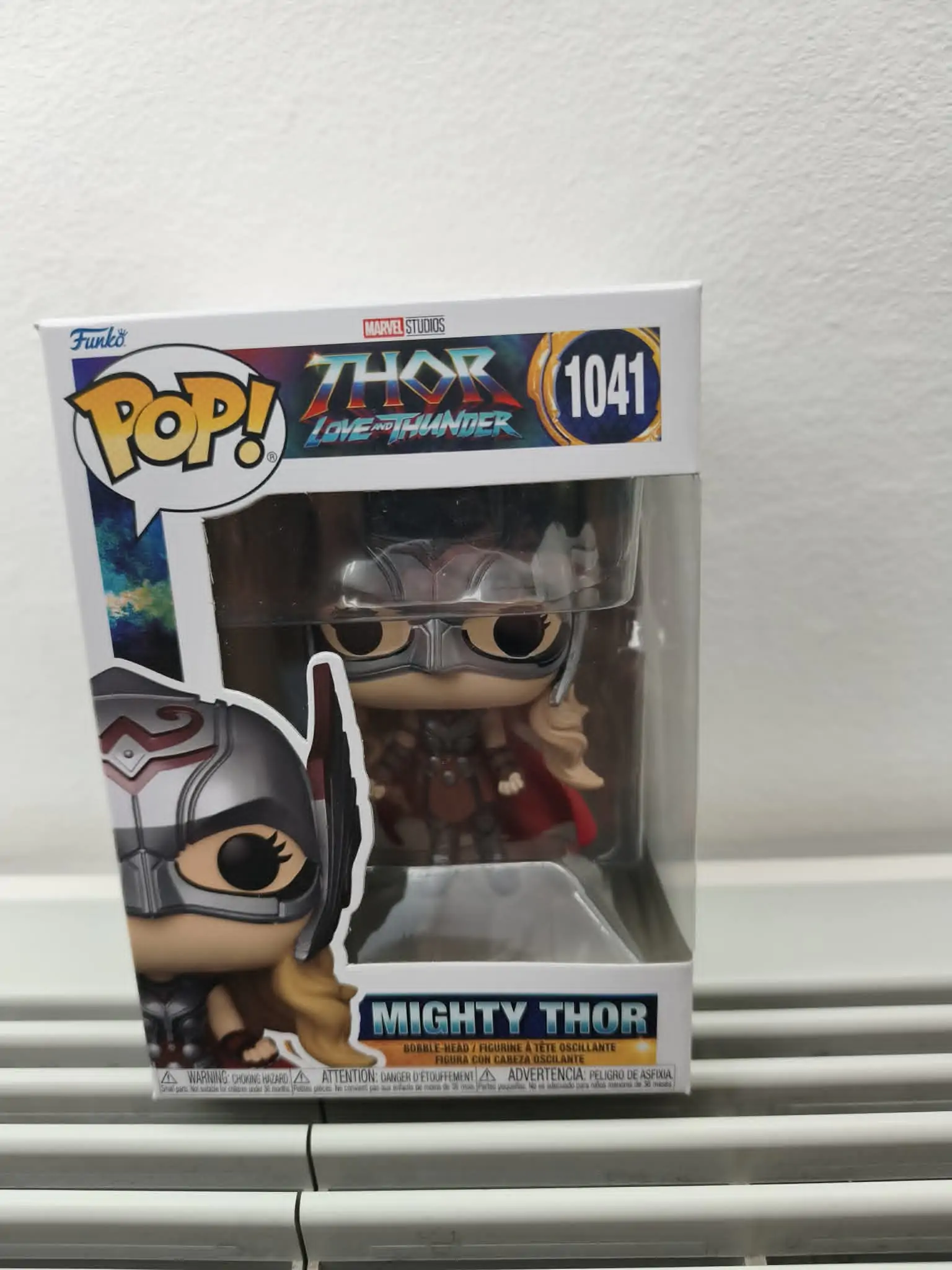 Thor: Love & Thunder POP! Figurka Vinyl Mighty Thor 9 cm zdjęcie produktu
