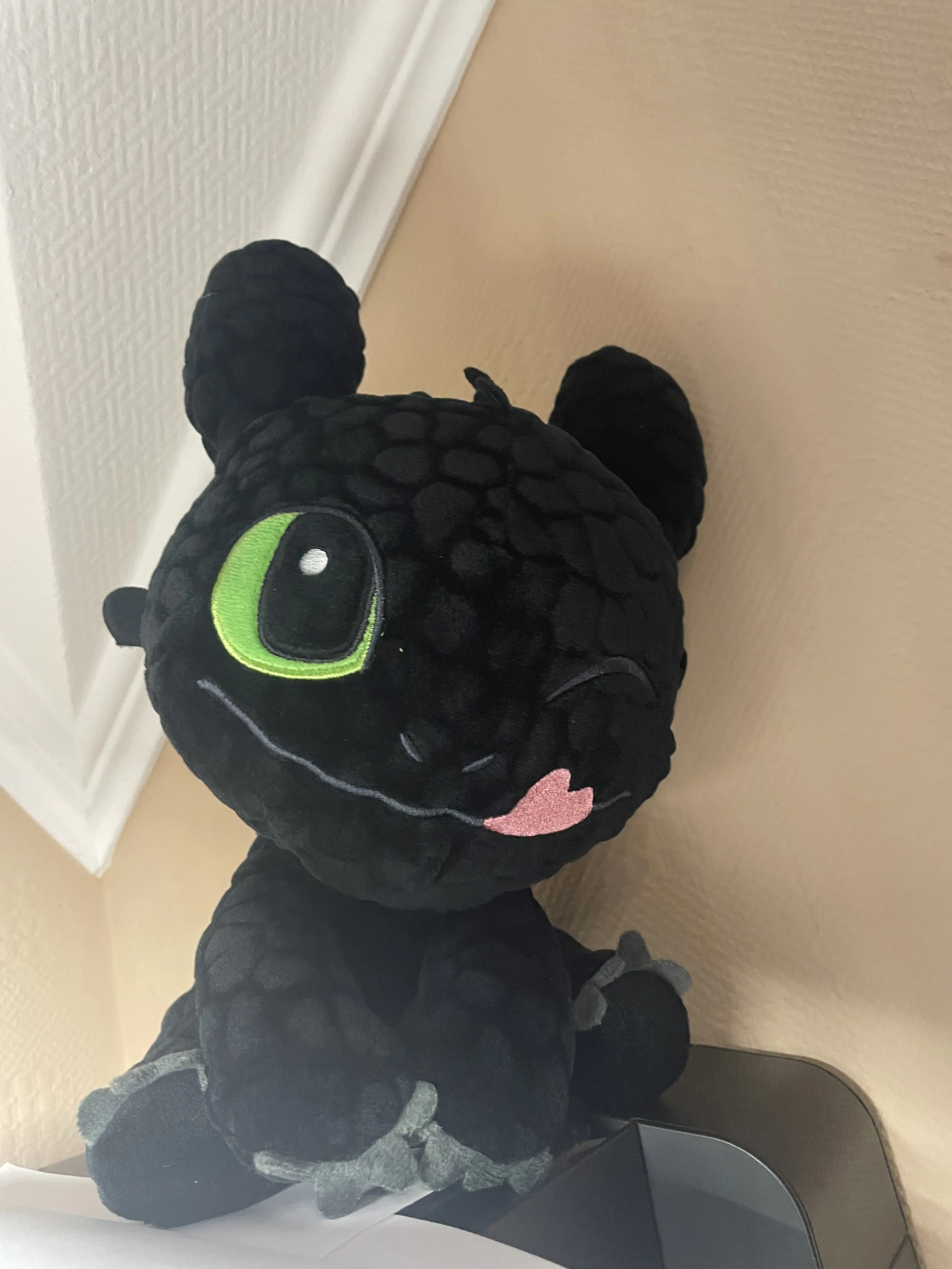 Jak wytresować smoka Toothless (Szczerbatek) Happy pluszowa zabawka 30 cm zdjęcie produktu