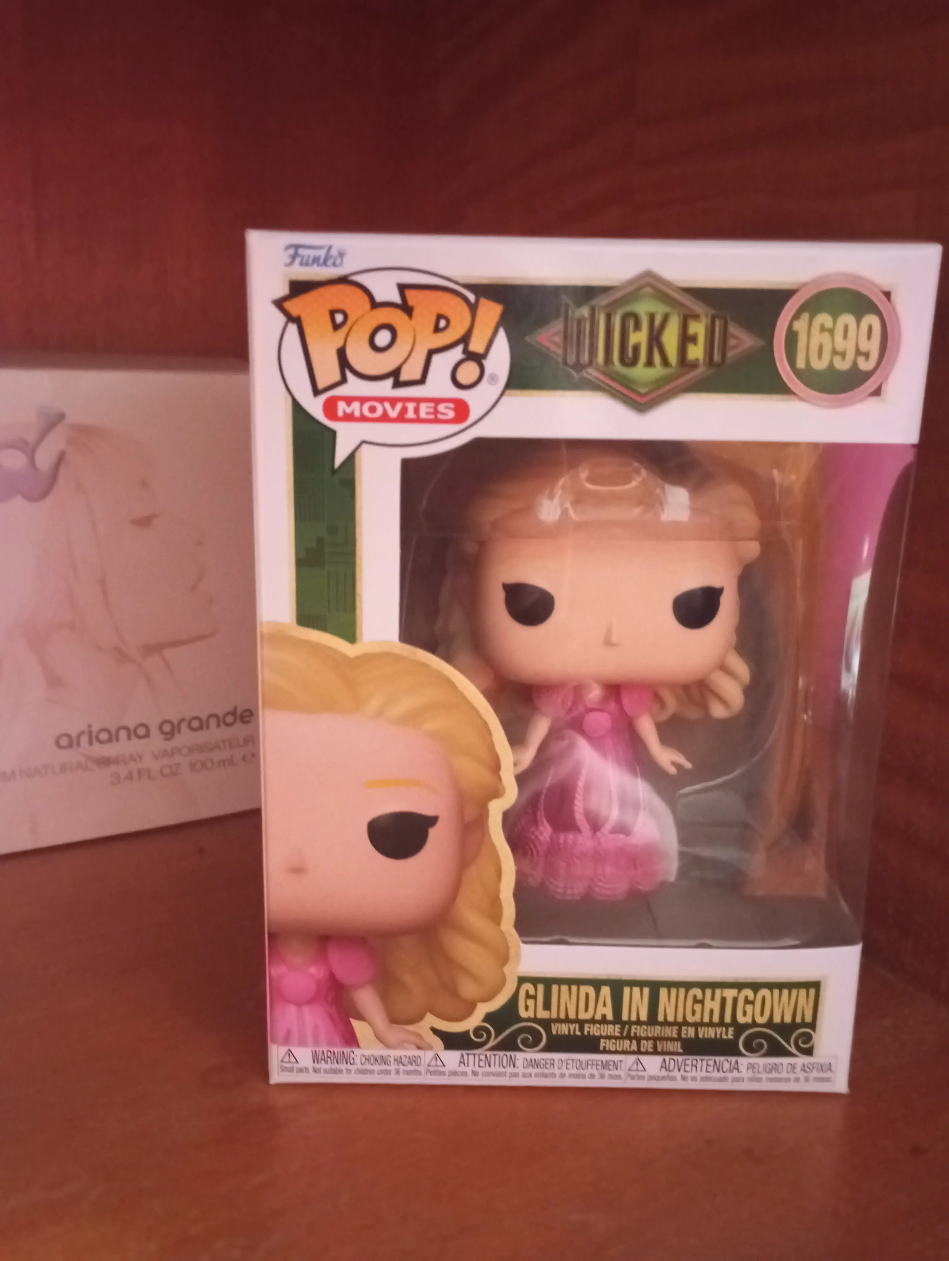 Figurka Funko POP Wiedźma Glinda w Koszuli Nocnej zdjęcie produktu