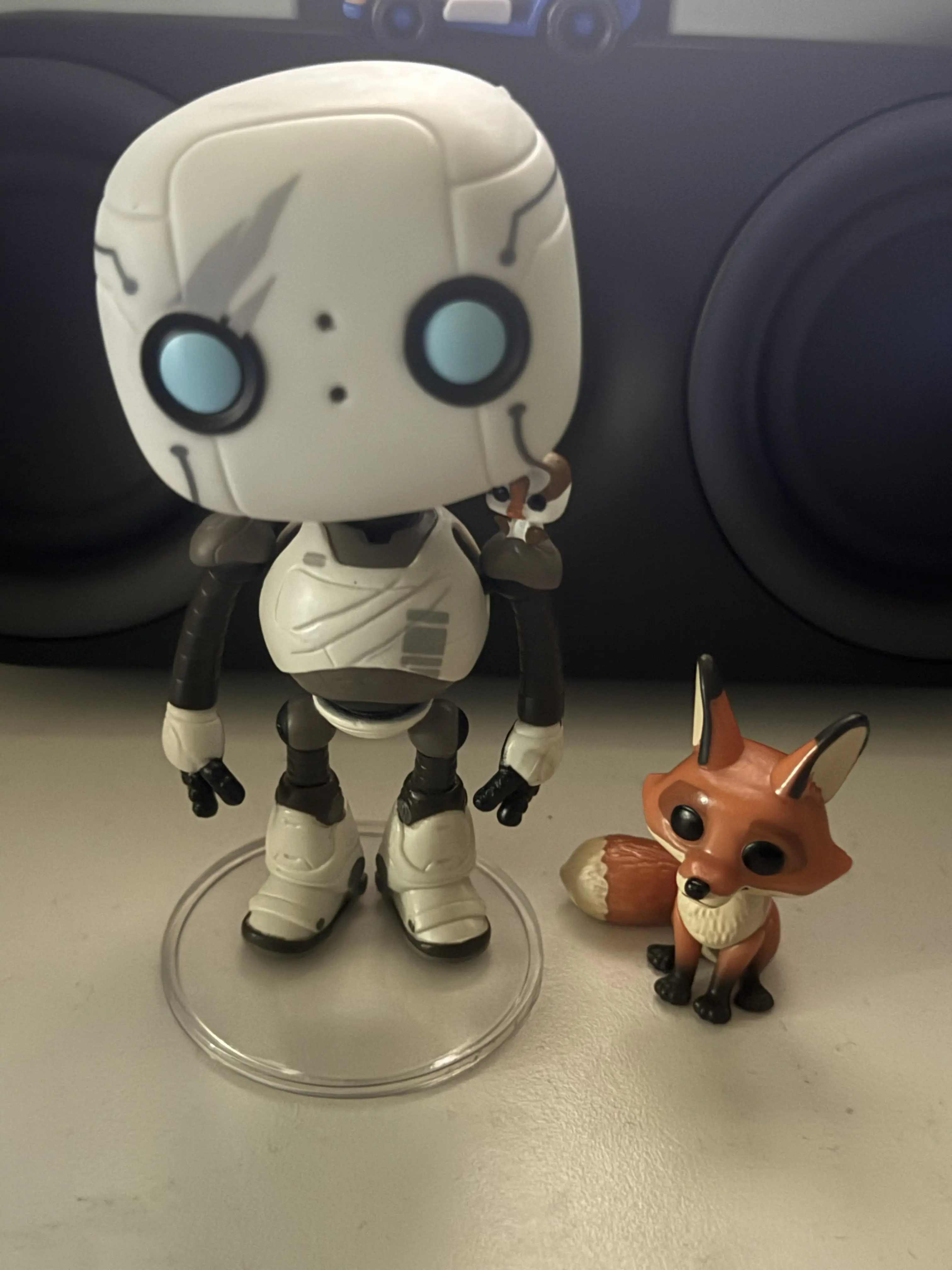 Wild Robot Funko POP&Buddy! Movies Figurki winylowe Roz z Brightbill & Fink 9 cm zdjęcie produktu