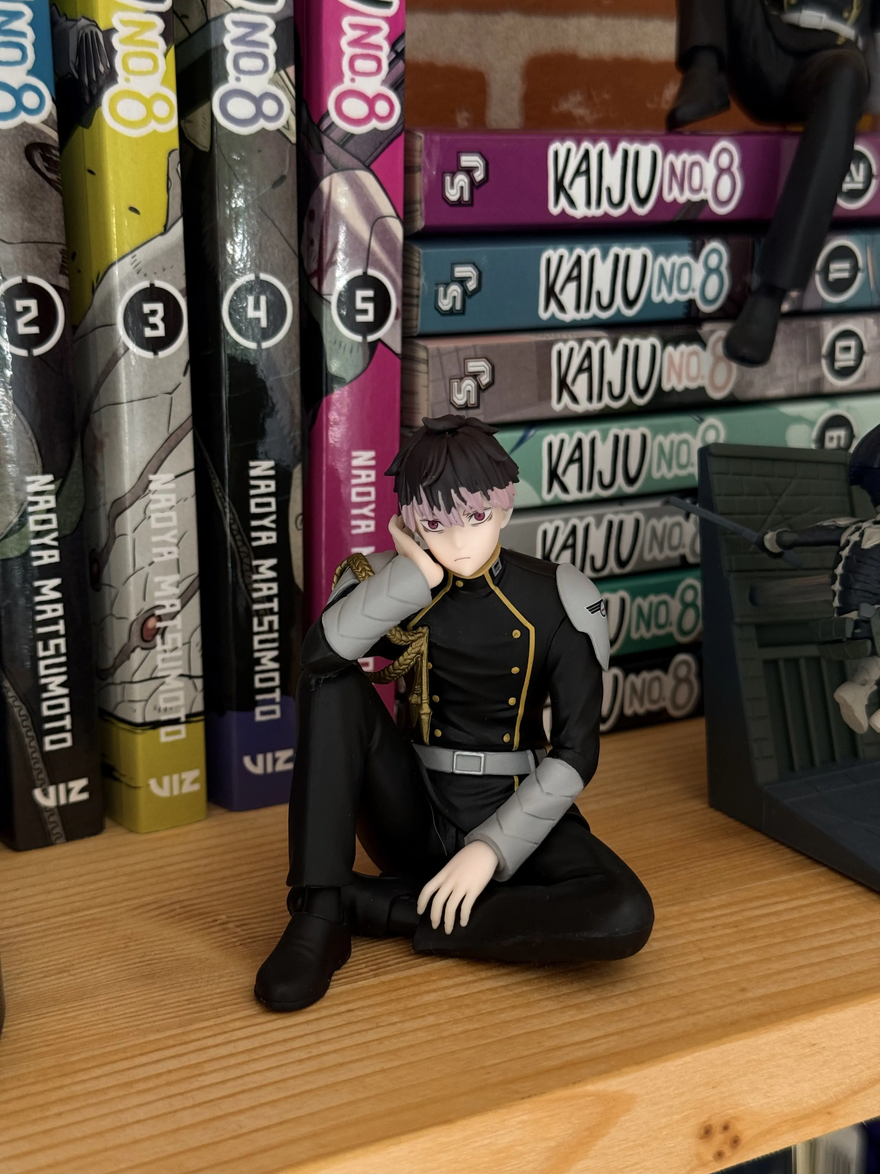 Kaiju No. 8 PM Siedząca Statuetka PVC Gen Narumi 15 cm zdjęcie produktu