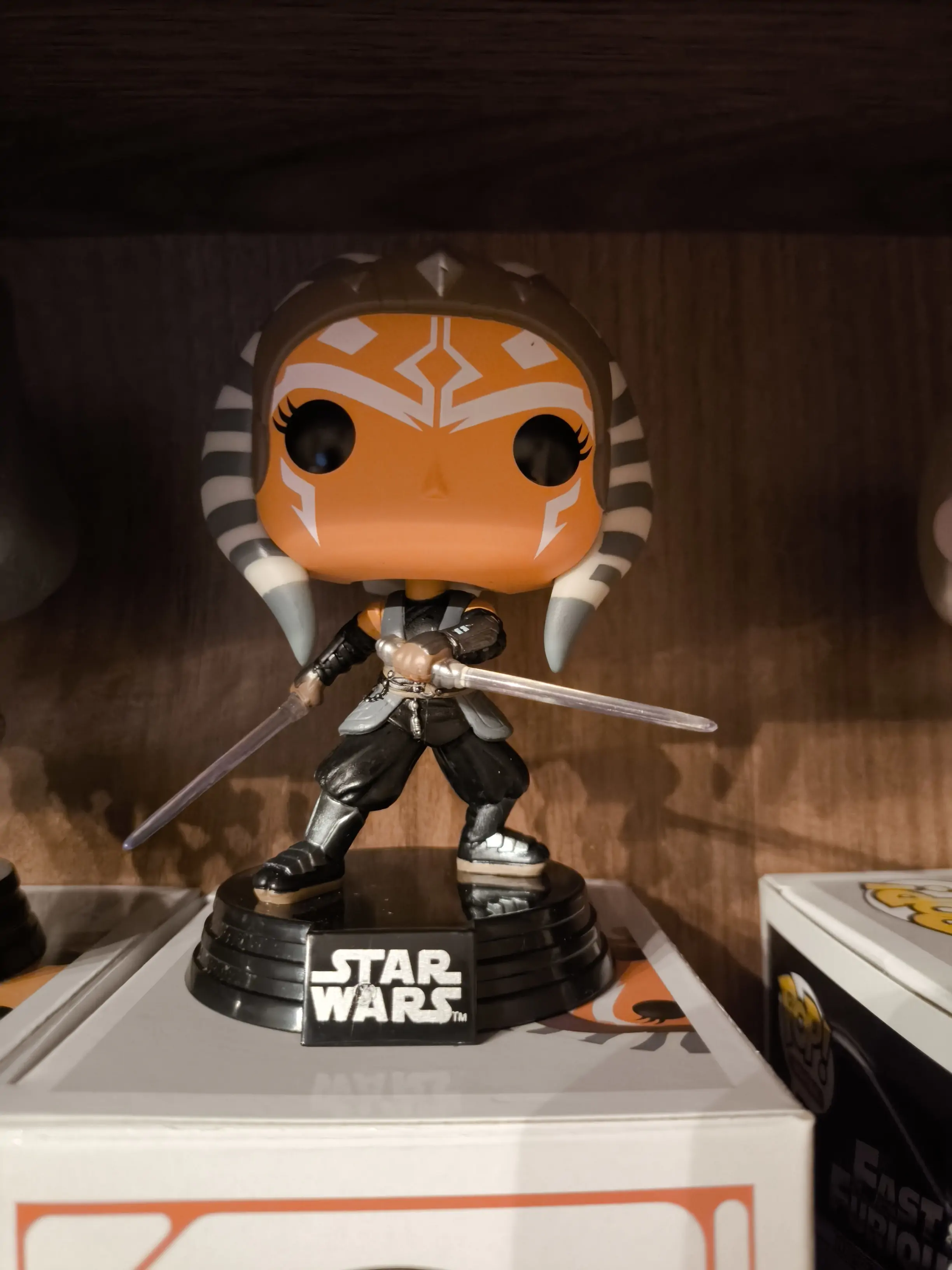 Star Wars The Mandalorian POP! TV Figurka Vinyl Ahsoka 9 cm zdjęcie produktu