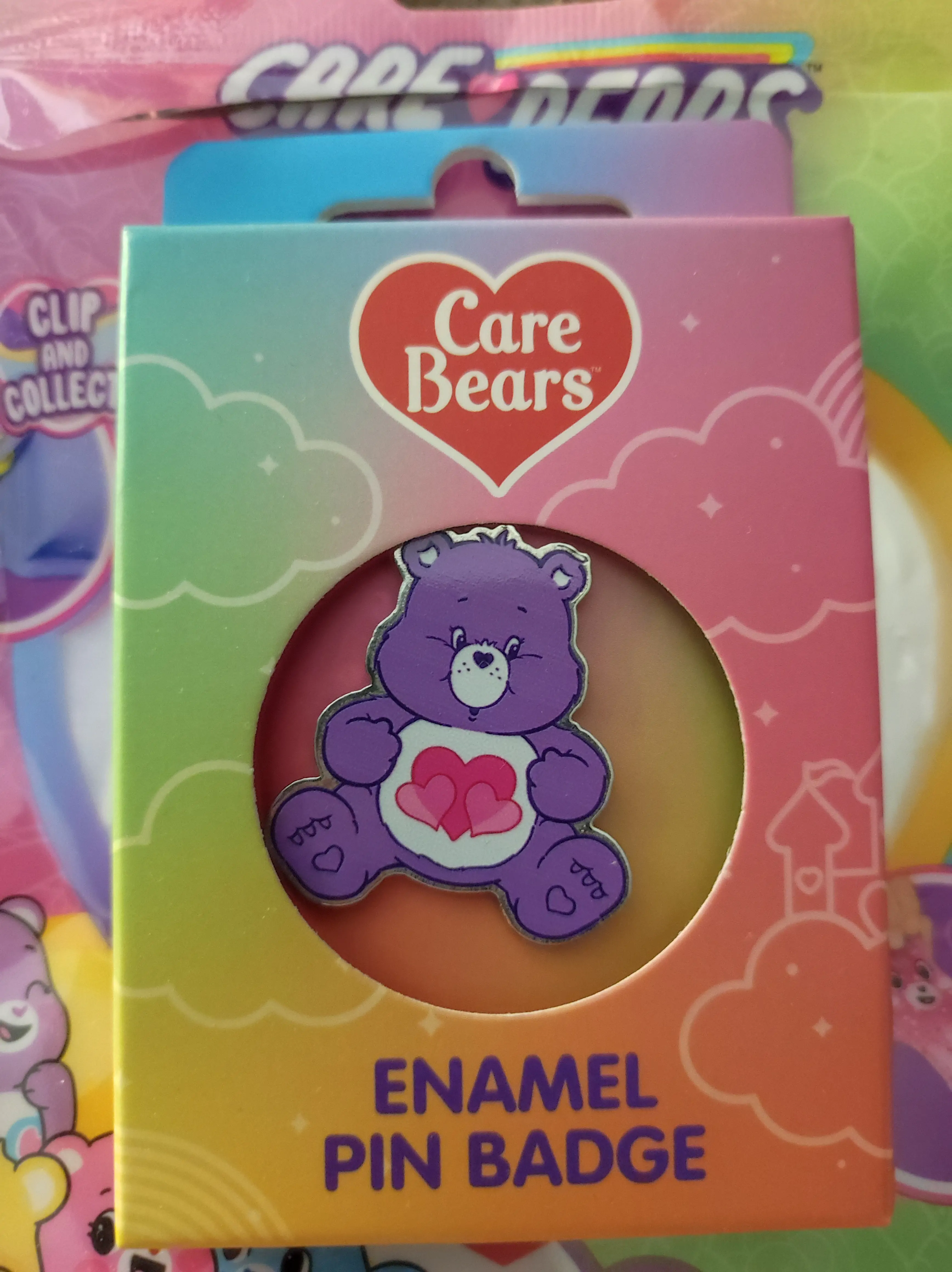 Care Bears Emaliowana przypinka Harmony Bear zdjęcie produktu