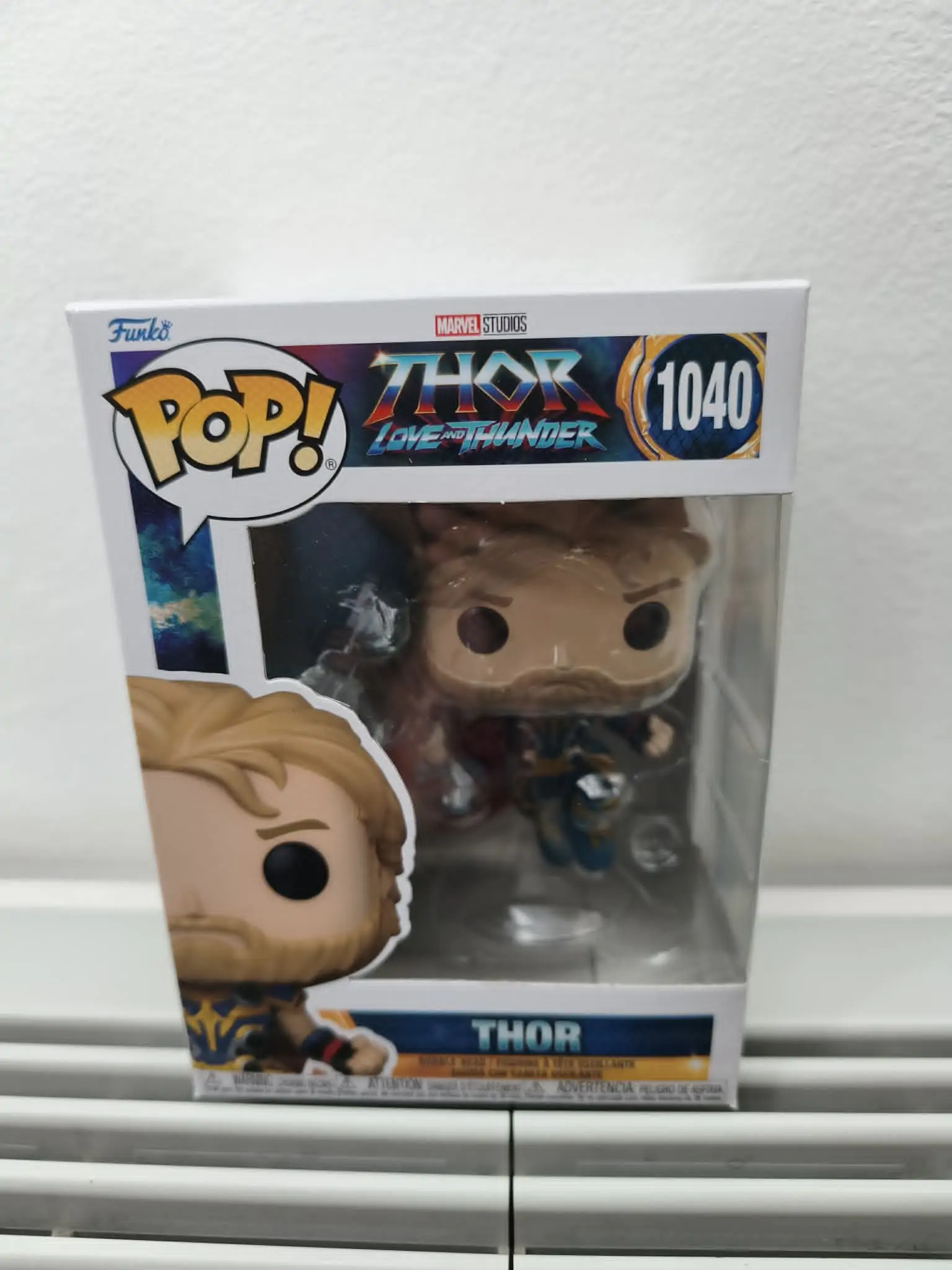 Thor: Love & Thunder POP! Figurka Vinyl Thor 9 cm zdjęcie produktu