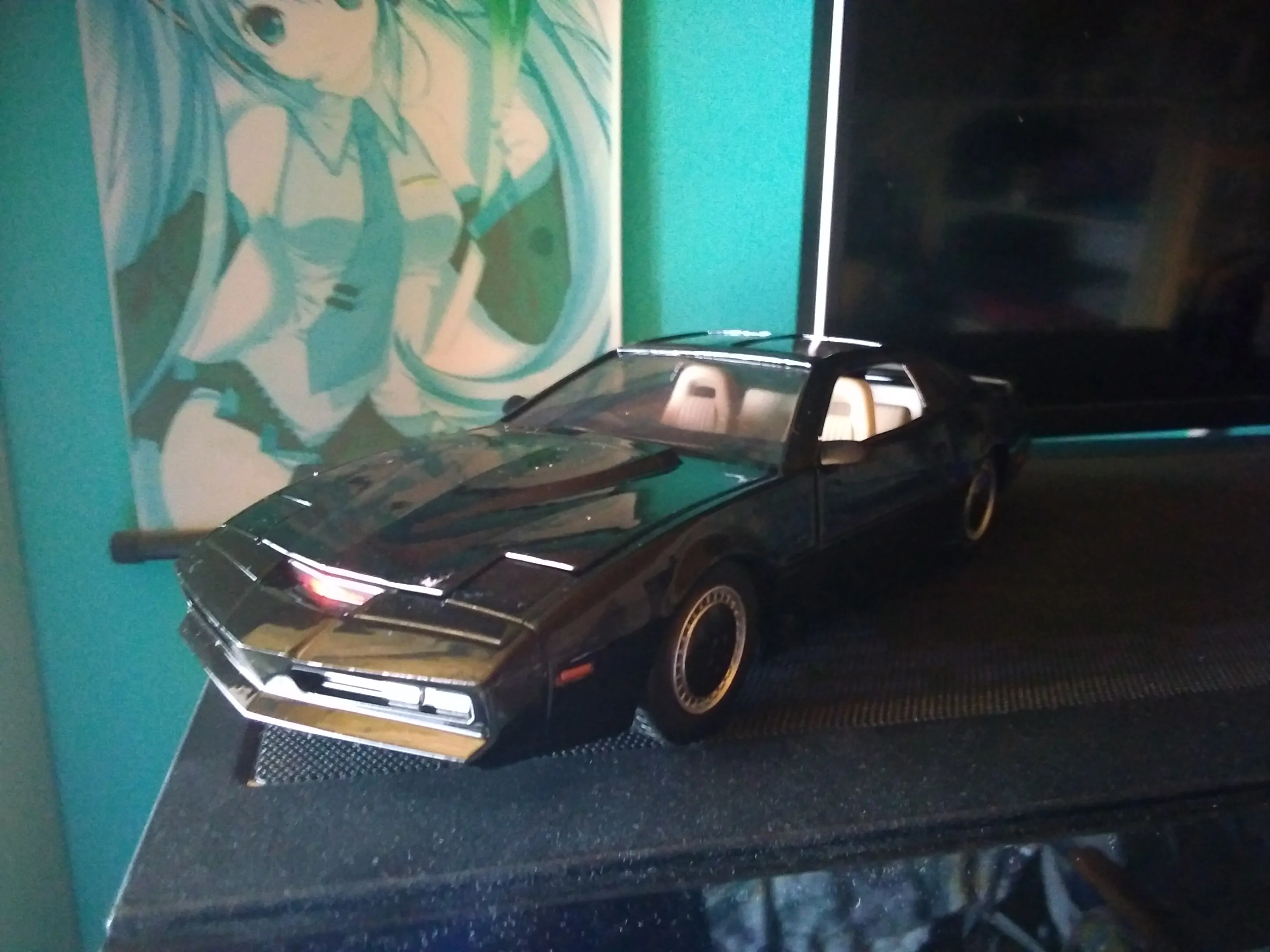 Knight Rider Diecast Model 1/24 1982 Pontiac Trans AM Try Me KITT – Model odlewany zdjęcie produktu