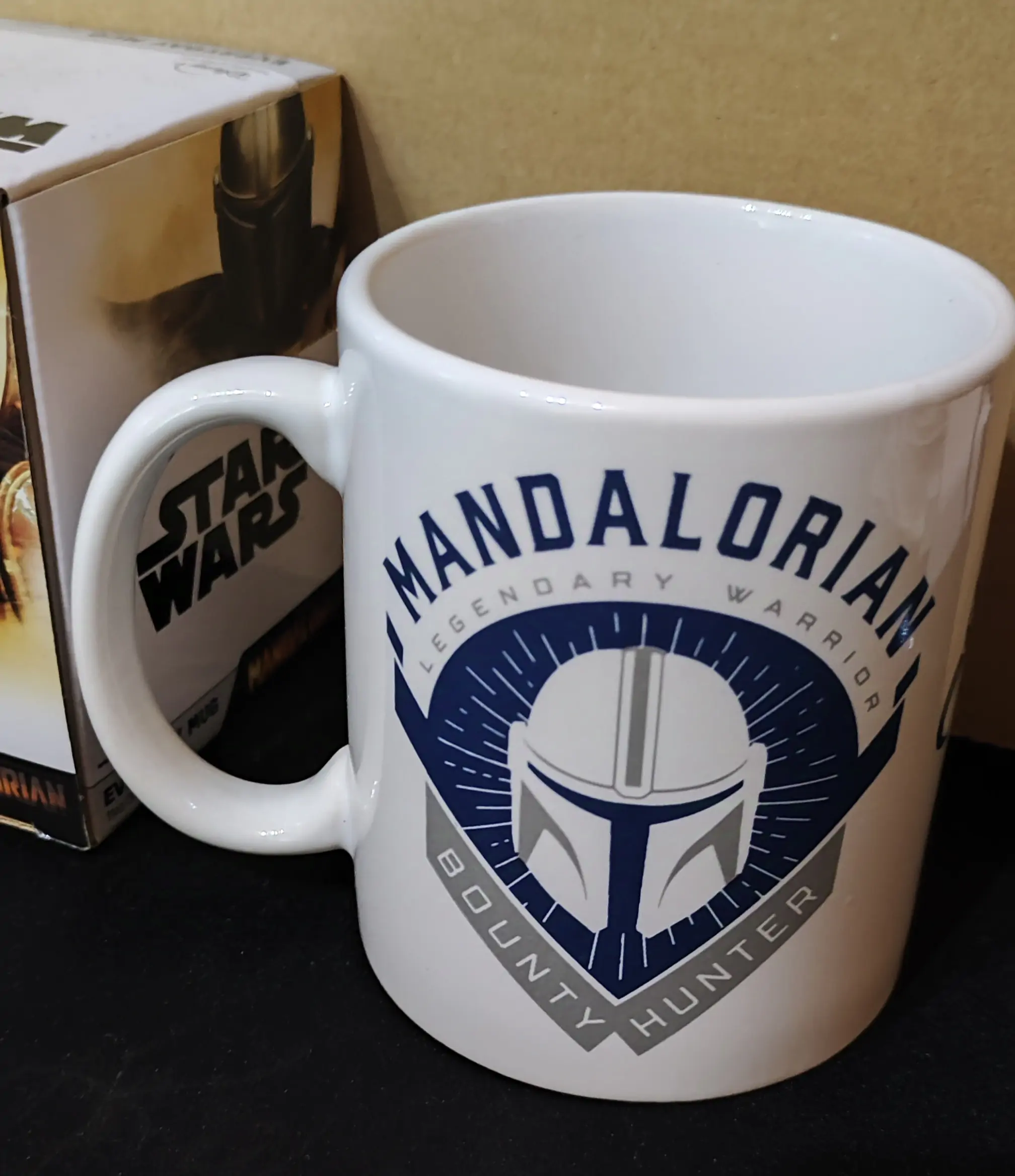 Star Wars The Mandalorian Mug Bounty Hunter - Kubek Łowca Nagród zdjęcie produktu