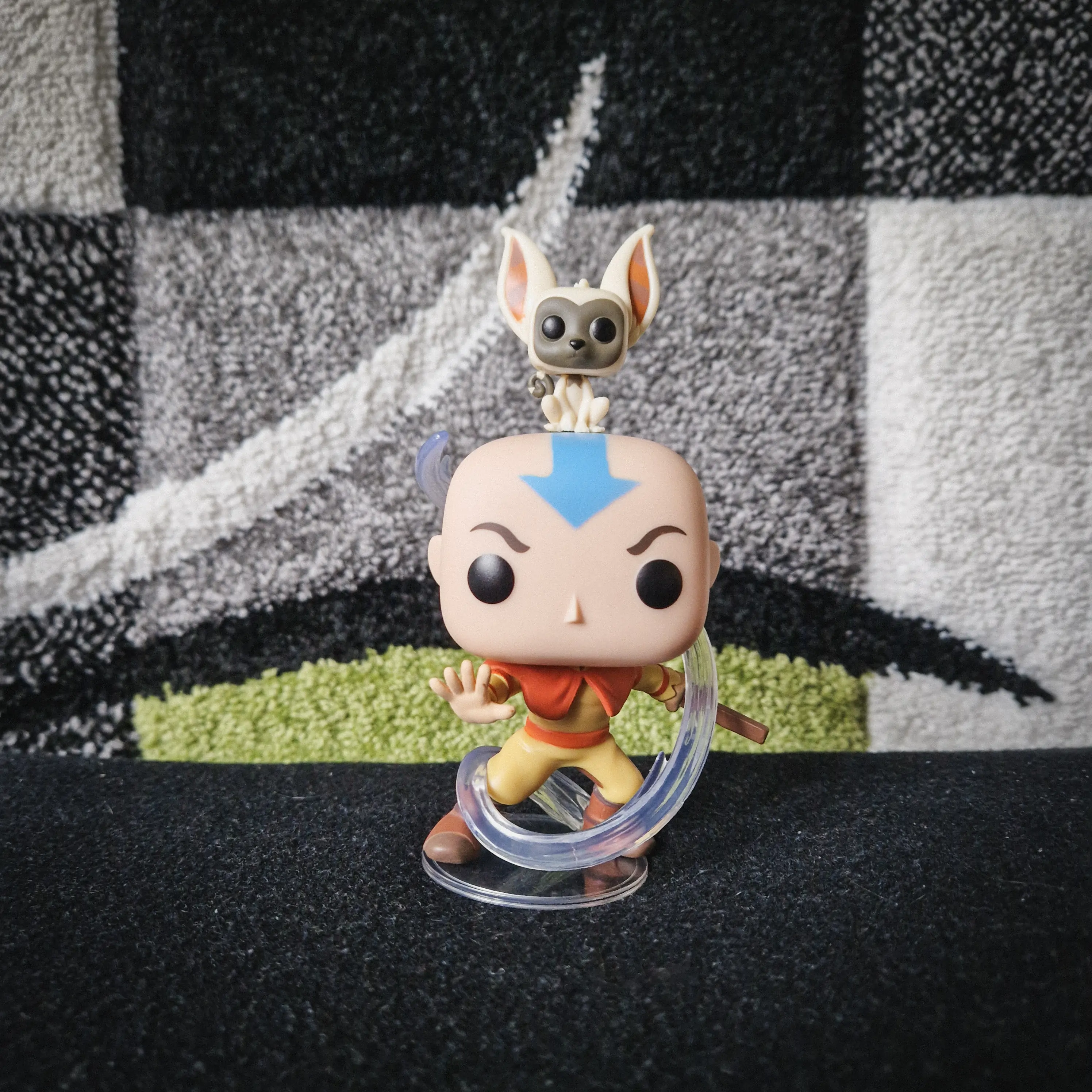 Avatar The Last Airbender POP! Animowana figurka winylowa Aang z Momo 9 cm zdjęcie produktu