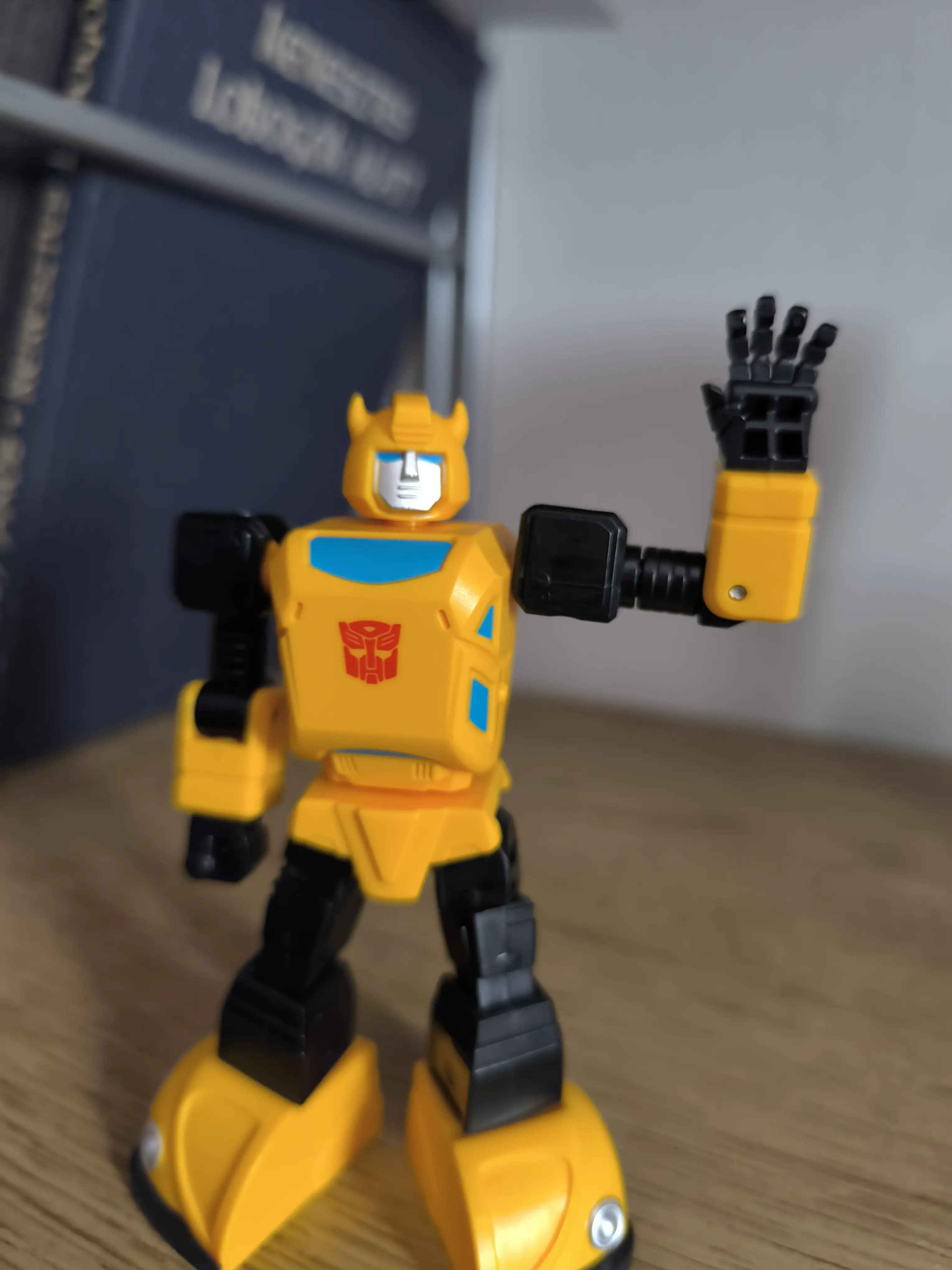 Transformers: Generation One AMK Mini Series Plastikowy Model Zestaw Bumblebee 10 cm zdjęcie produktu