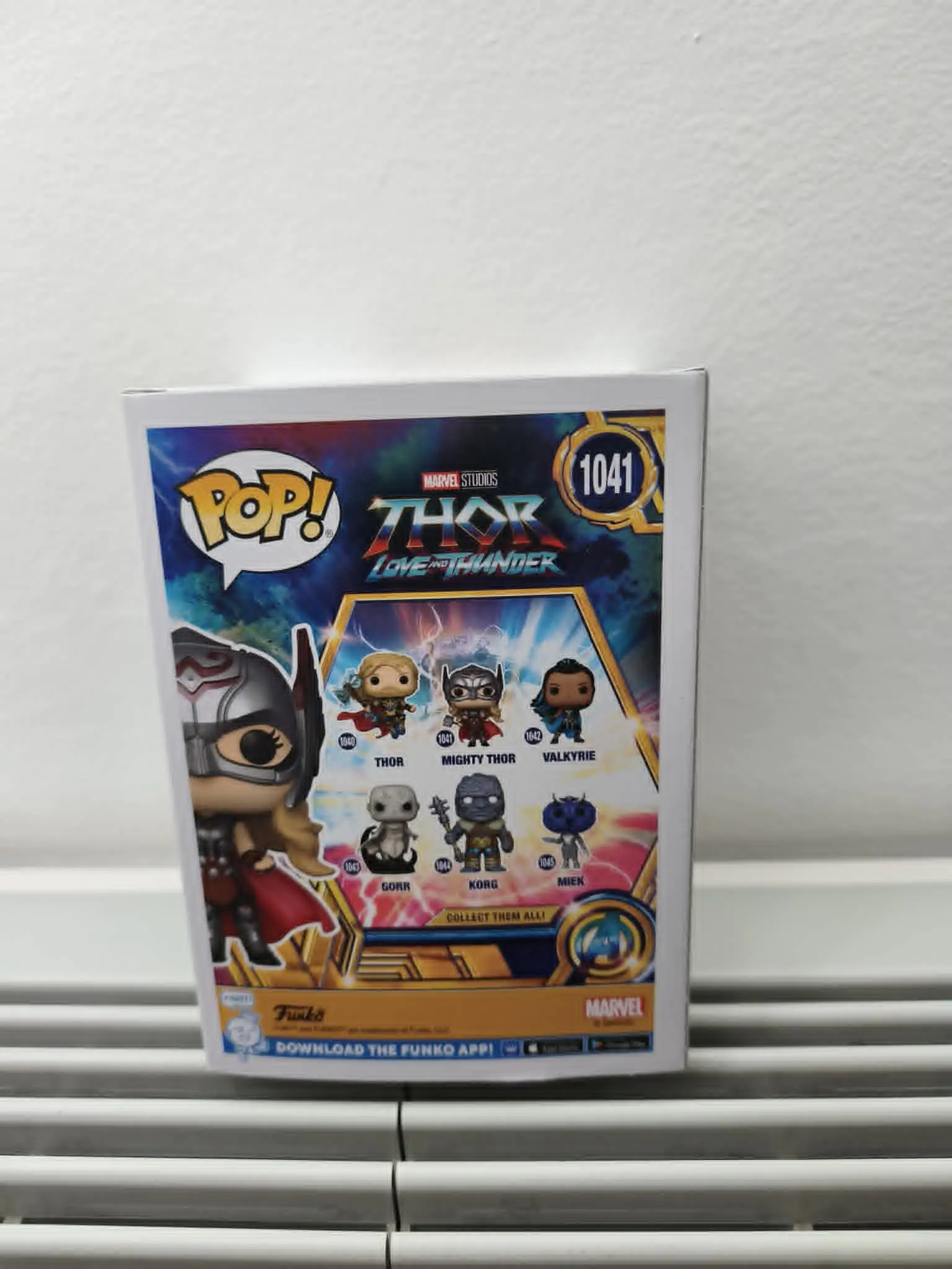 Thor: Love & Thunder POP! Figurka Vinyl Mighty Thor 9 cm zdjęcie produktu