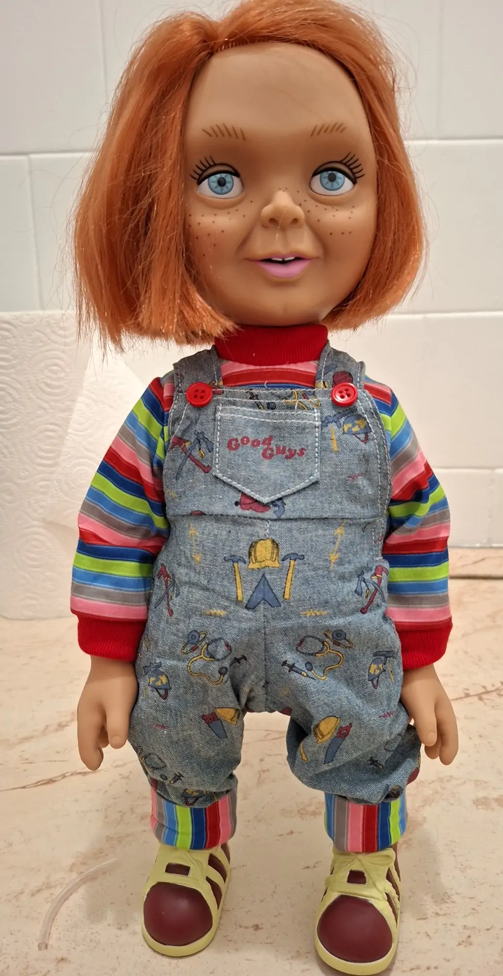 Child´s Play Mówiąca Lalka Good Guys Chucky (Child´s Play) 38 cm zdjęcie produktu
