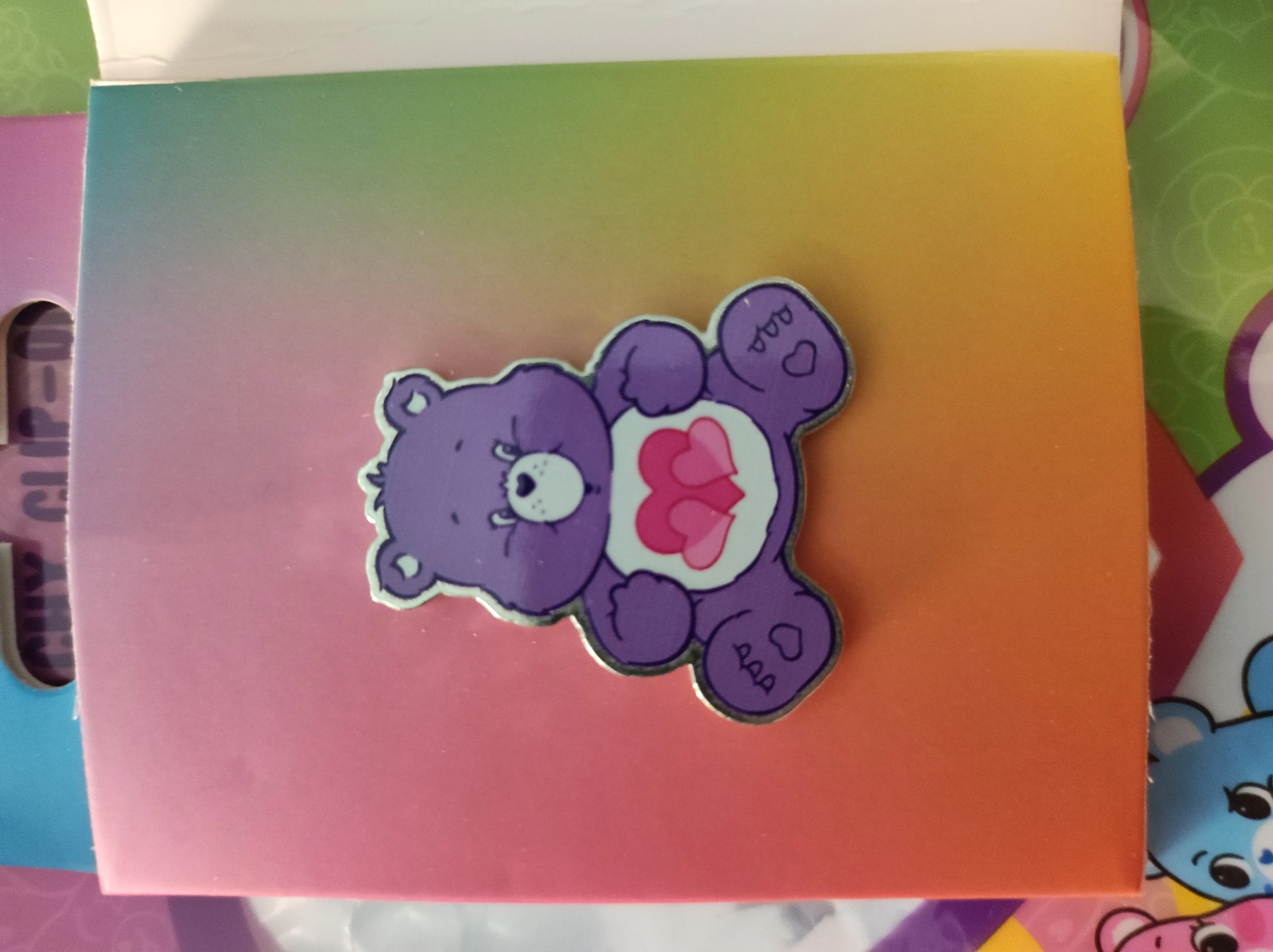 Care Bears Emaliowana przypinka Harmony Bear zdjęcie produktu