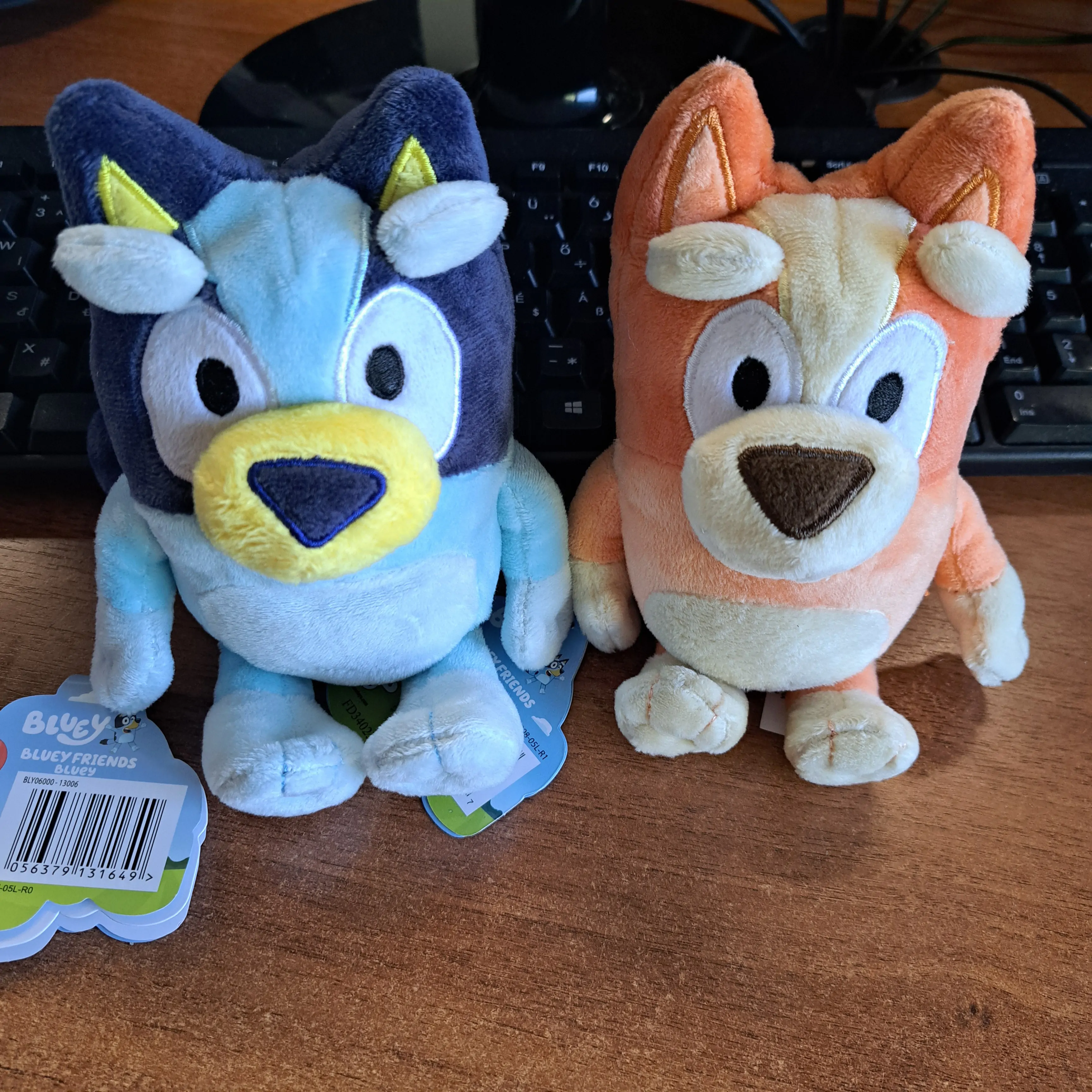 Bluey Friends Bingo pluszowa zabawka 20 cm zdjęcie produktu
