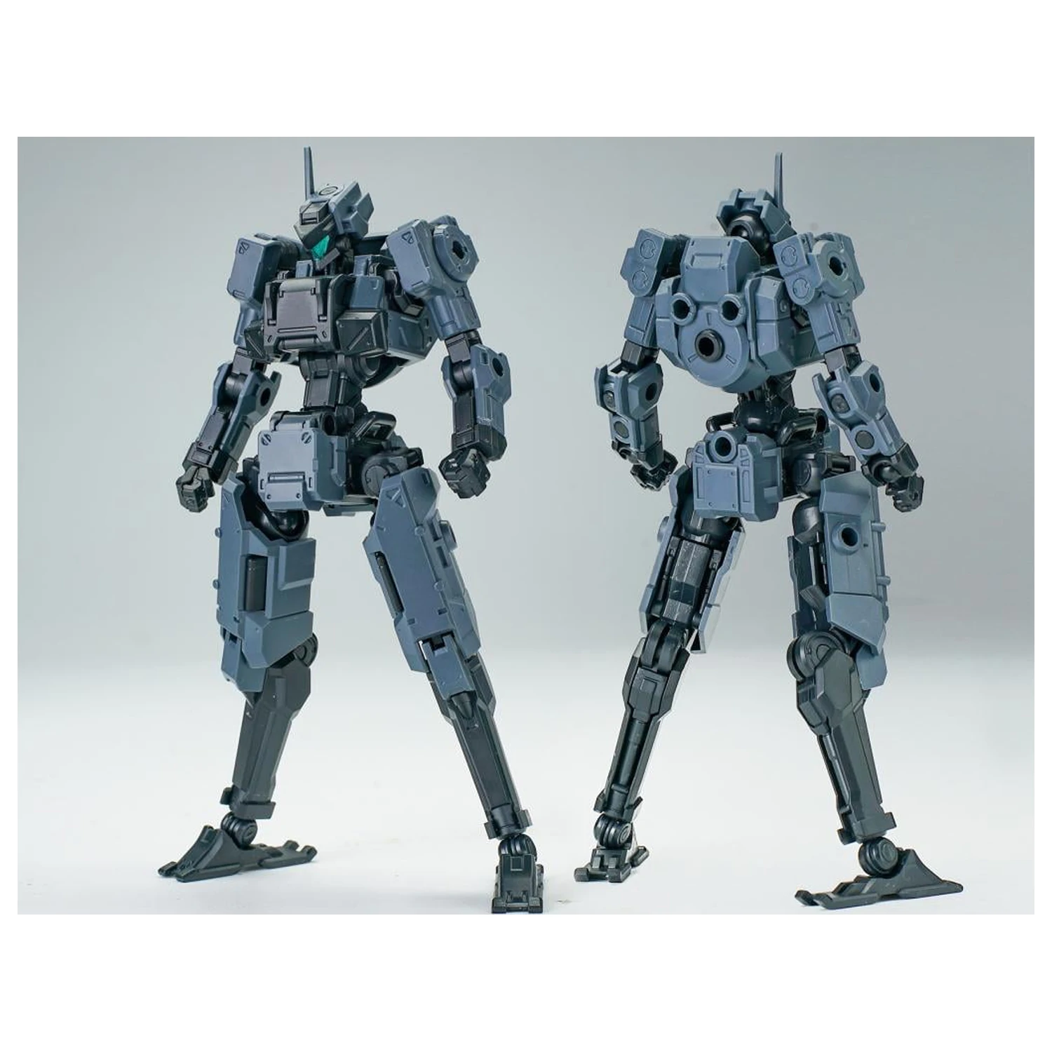 3 Min Project Fenrir (Grey) Zestaw modelarski 1/18 11,2 cm zdjęcie produktu