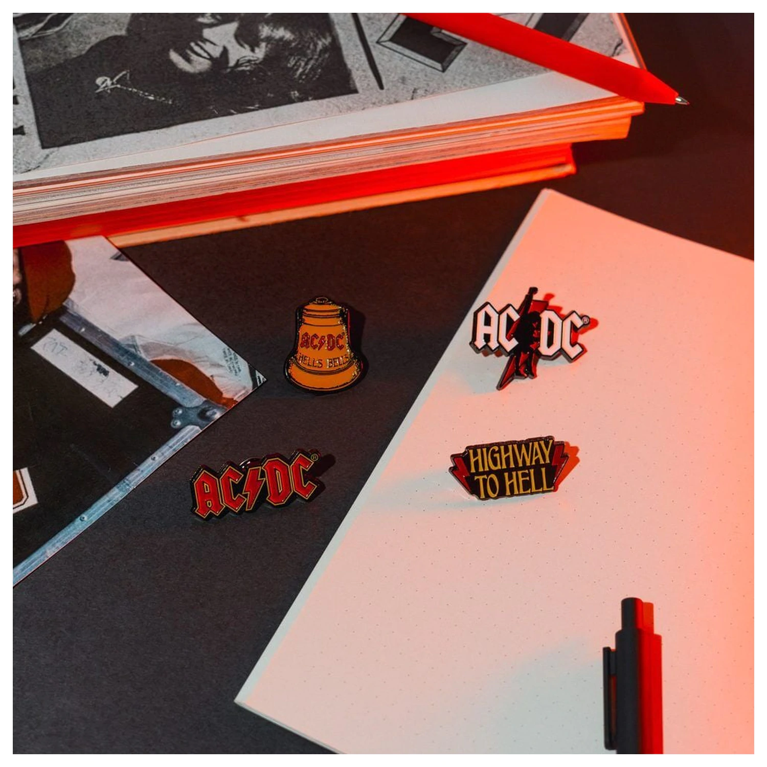 AC/DC zestaw 4 przypinek zdjęcie produktu