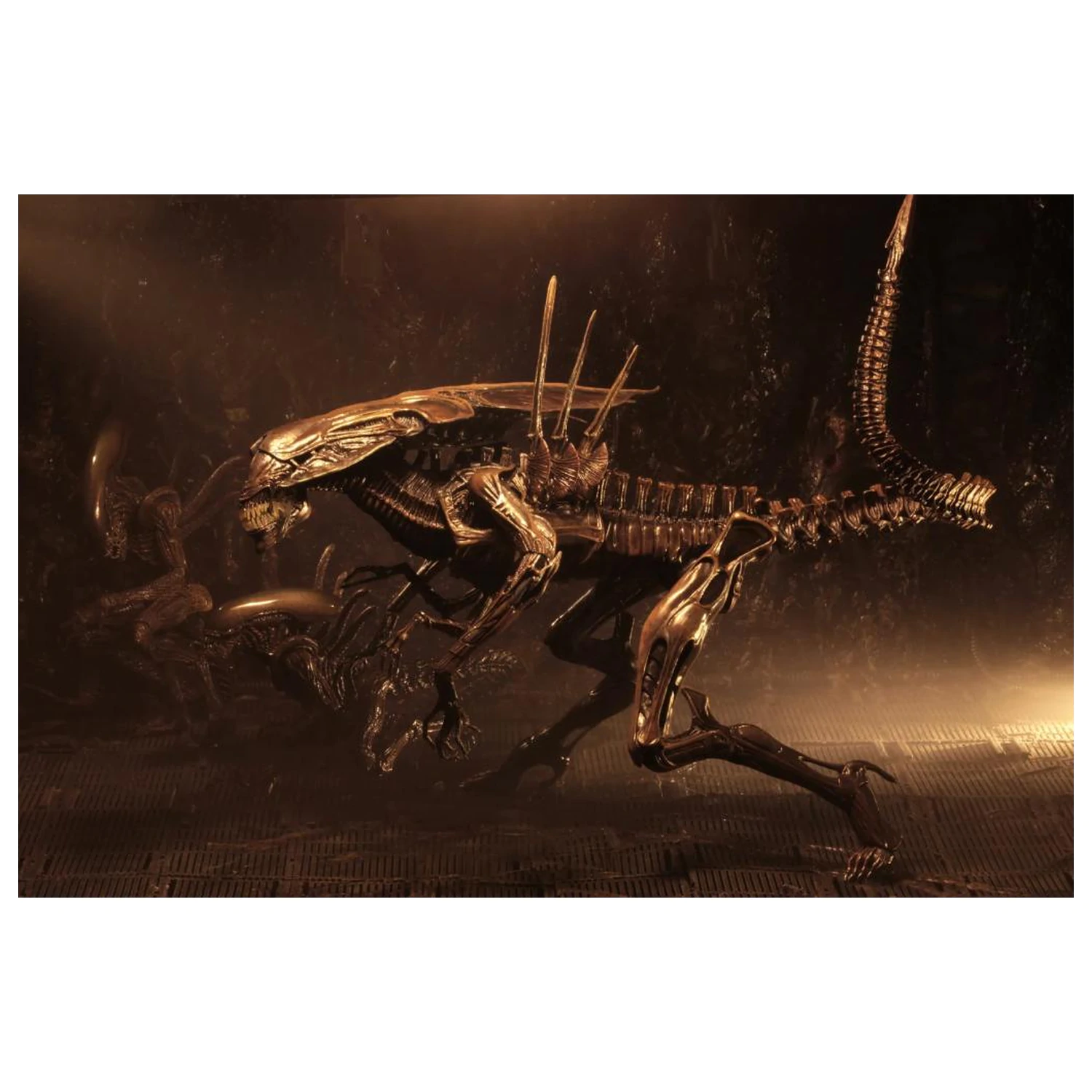 Figurka Alien Resurrection Alien Queen Ultra Deluxe 37 cm zdjęcie produktu