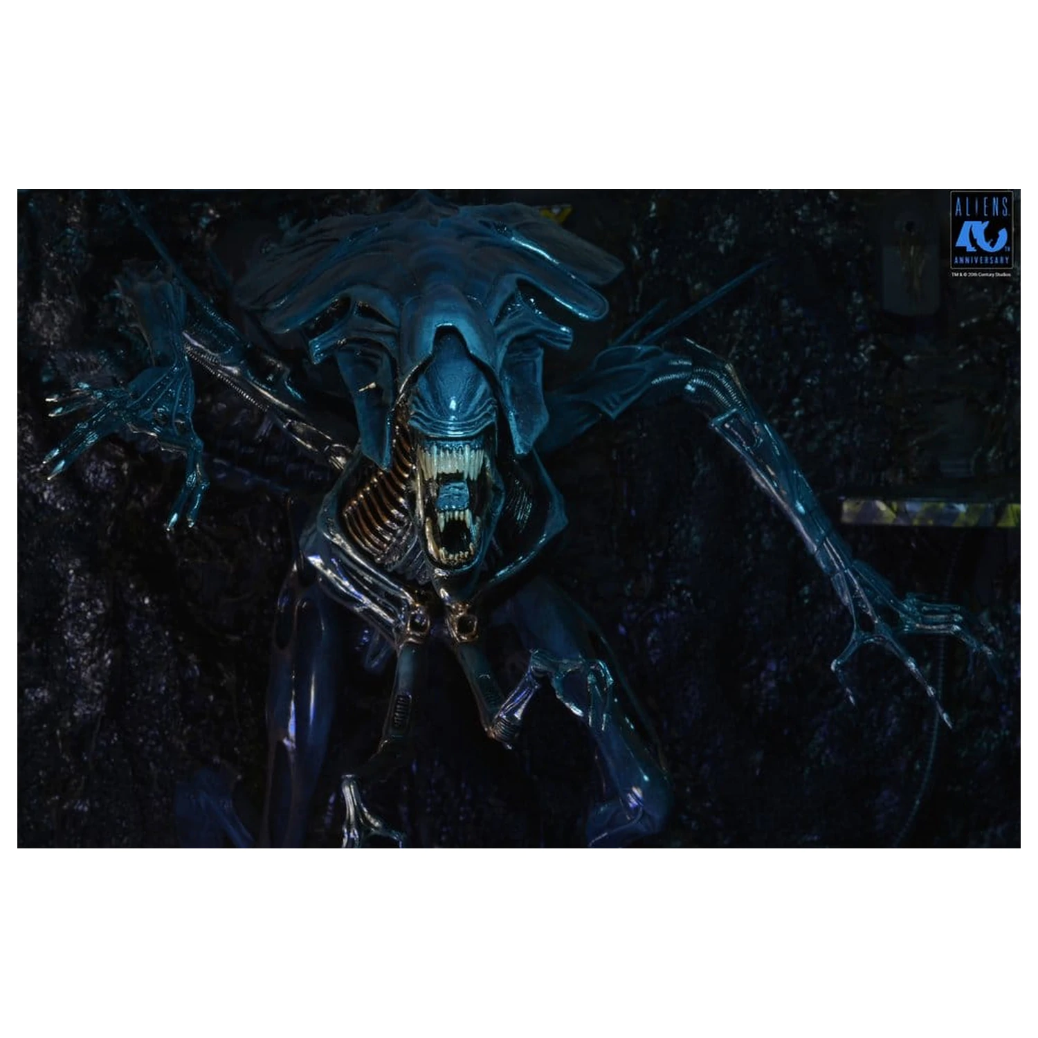 Aliens Ultra Deluxe figurka akcji Alien Queen (40th Anniversary) 38 cm zdjęcie produktu