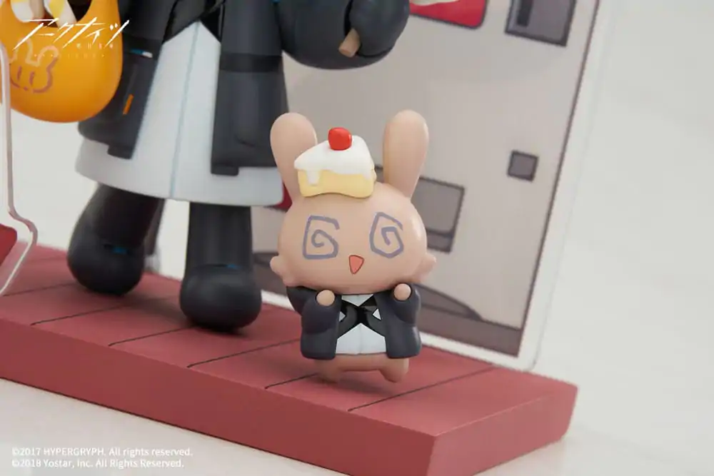 Arknights PVC Statuetka Mini Seria Will You be Having the Dessert? Doctor 10 cm zdjęcie produktu