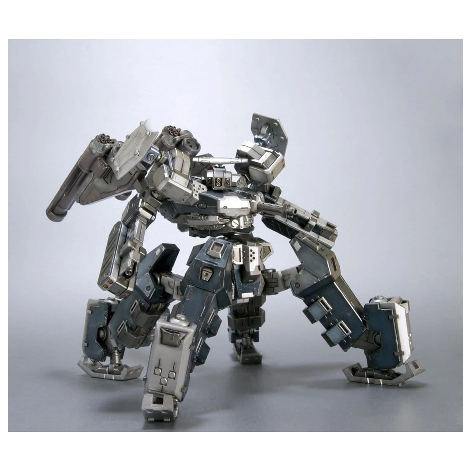 Armored Core plastikowy Model Kit 1/72 CREST CR-C75U2 DELTA Ver. 16 cm zdjęcie produktu