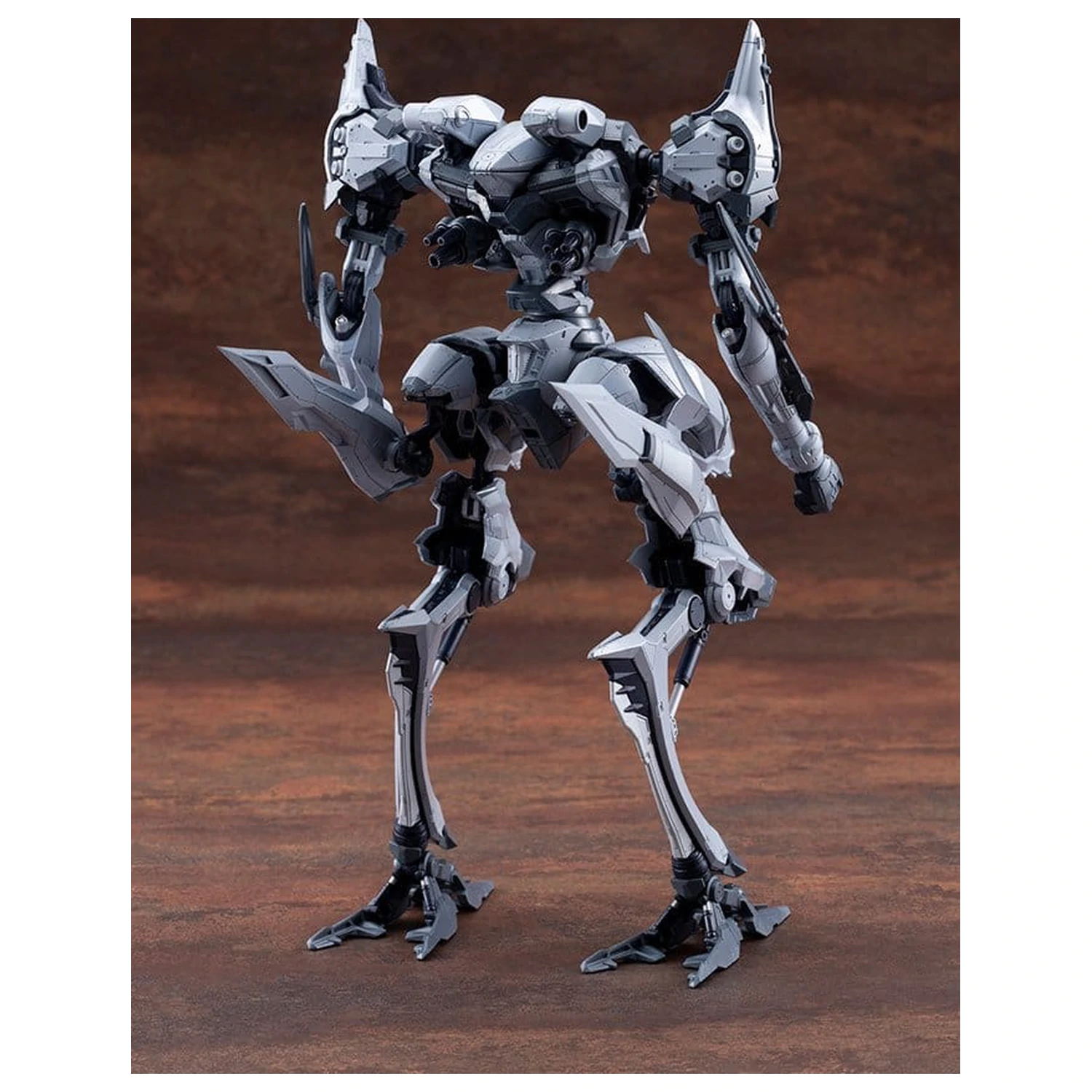 Armored Core V.I.O.S. Plastic Model Kit Schneider Nachtreihe/40E Close-Quarters Assault Type 27 cm zdjęcie produktu