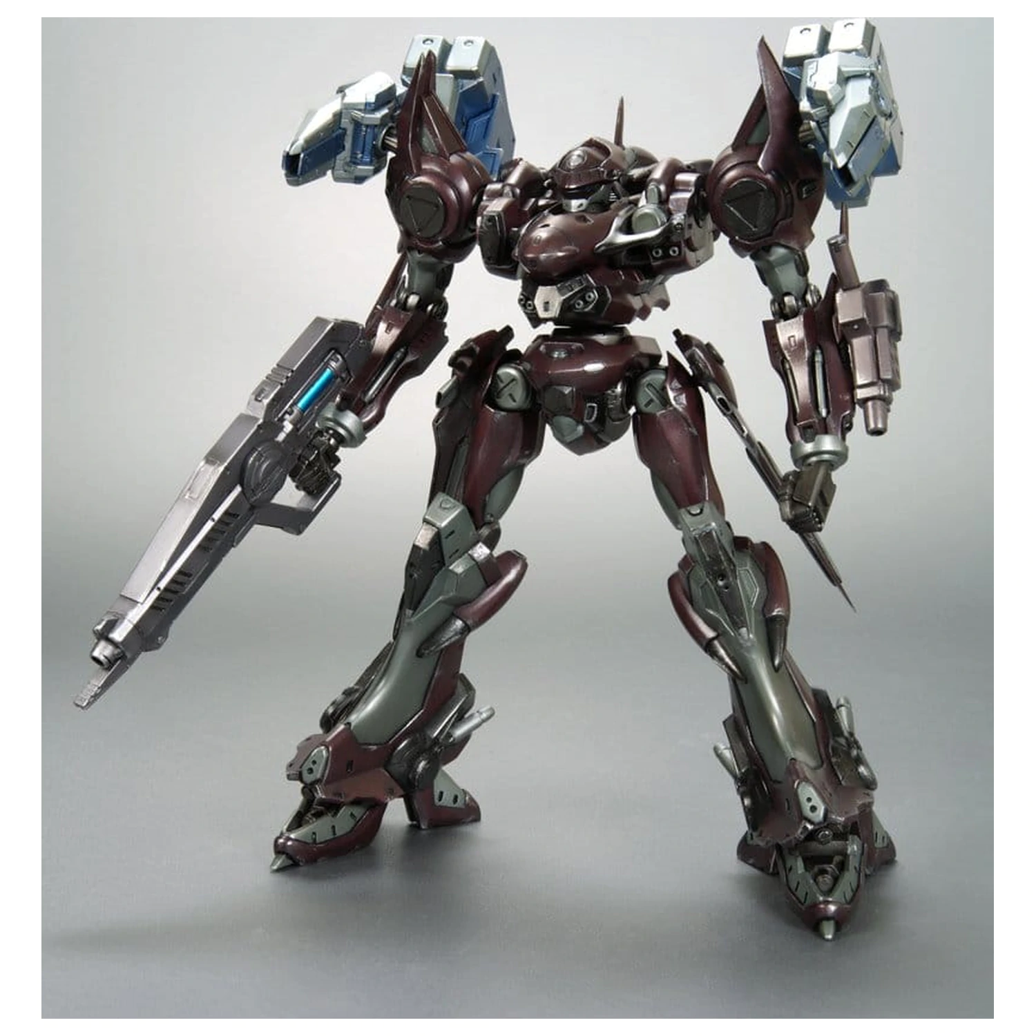 Armored Core V.I. (Variable Infinity) Series Model plastikowy do sklejania 1/72 Mirage C02-Uranus 16 cm zdjęcie produktu