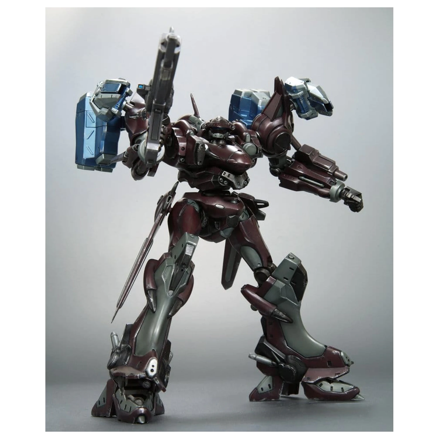 Armored Core V.I. (Variable Infinity) Series Model plastikowy do sklejania 1/72 Mirage C02-Uranus 16 cm zdjęcie produktu