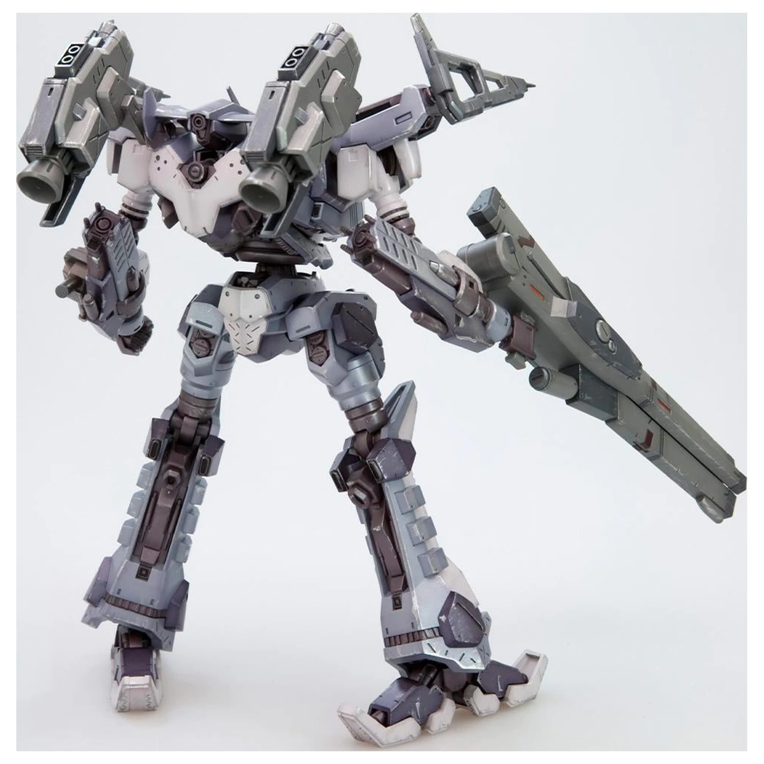 Armored Core VI Crest CR-C98E2 Assault Type Zestaw modelarski 16 cm zdjęcie produktu