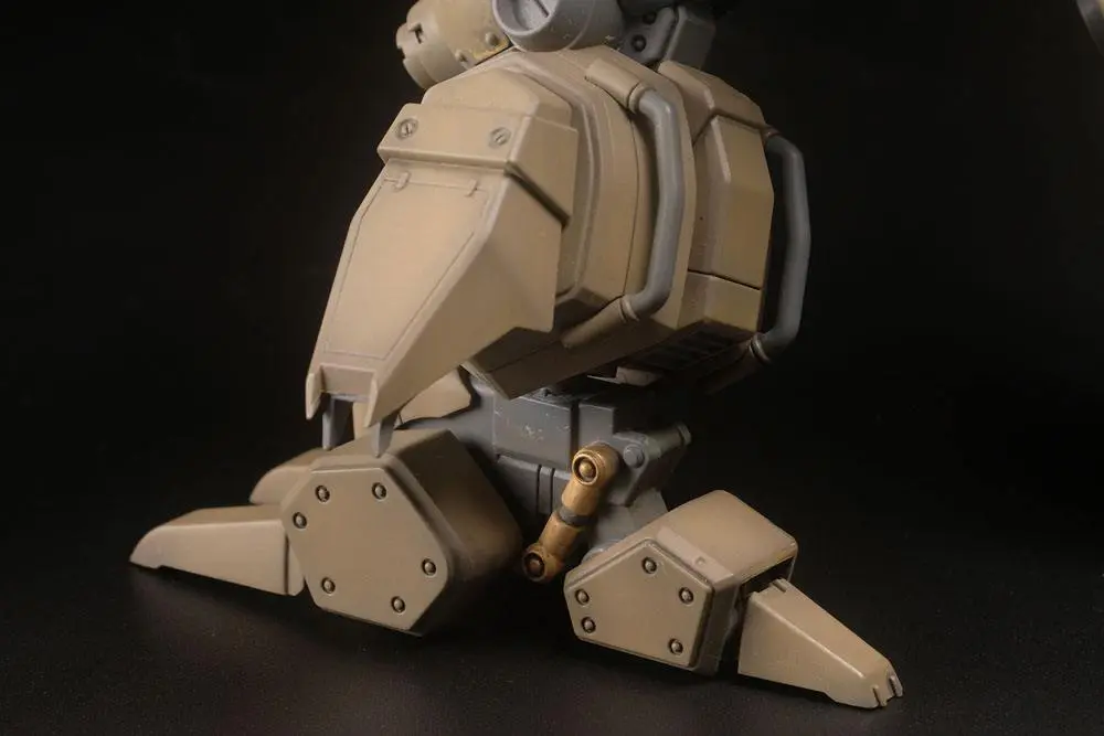 Assault Suits Leynos Plastic Model Kit 1/35 AS-5E3 Leynos (Mass Production-Type) Renewal Ver. 15 cm zdjęcie produktu