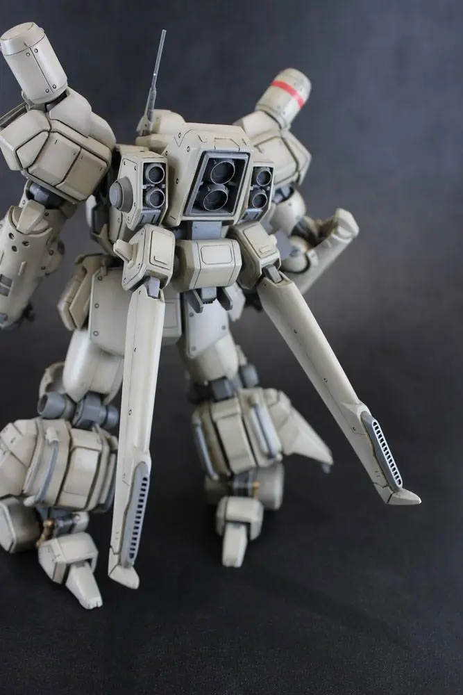 Assault Suits Leynos Plastikowy Model Kit 1/35 AS-5E3 Leynos (Typ Gracza) Wersja Odnowiona 28 cm zdjęcie produktu