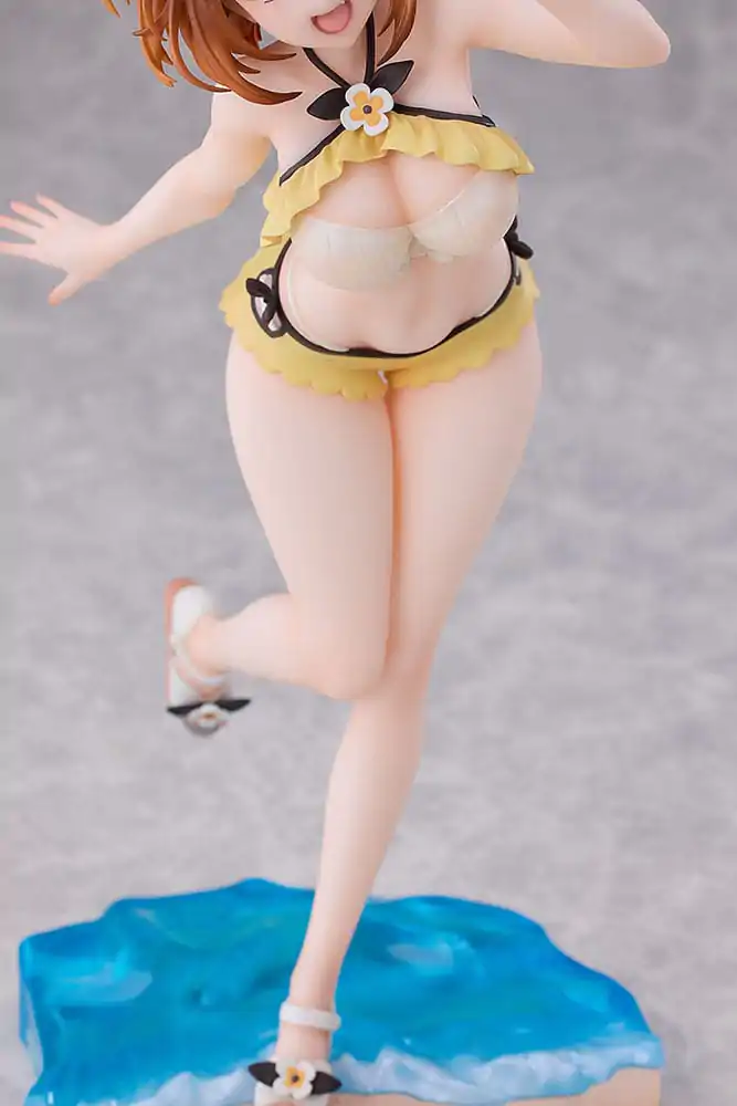 Atelier Ryza: Ever Darkness & the Secret Hideout Figurki PVC 3-Pack 1/7 Ryza, Klaudia, Lila: Swimsuit Ver. zdjęcie produktu