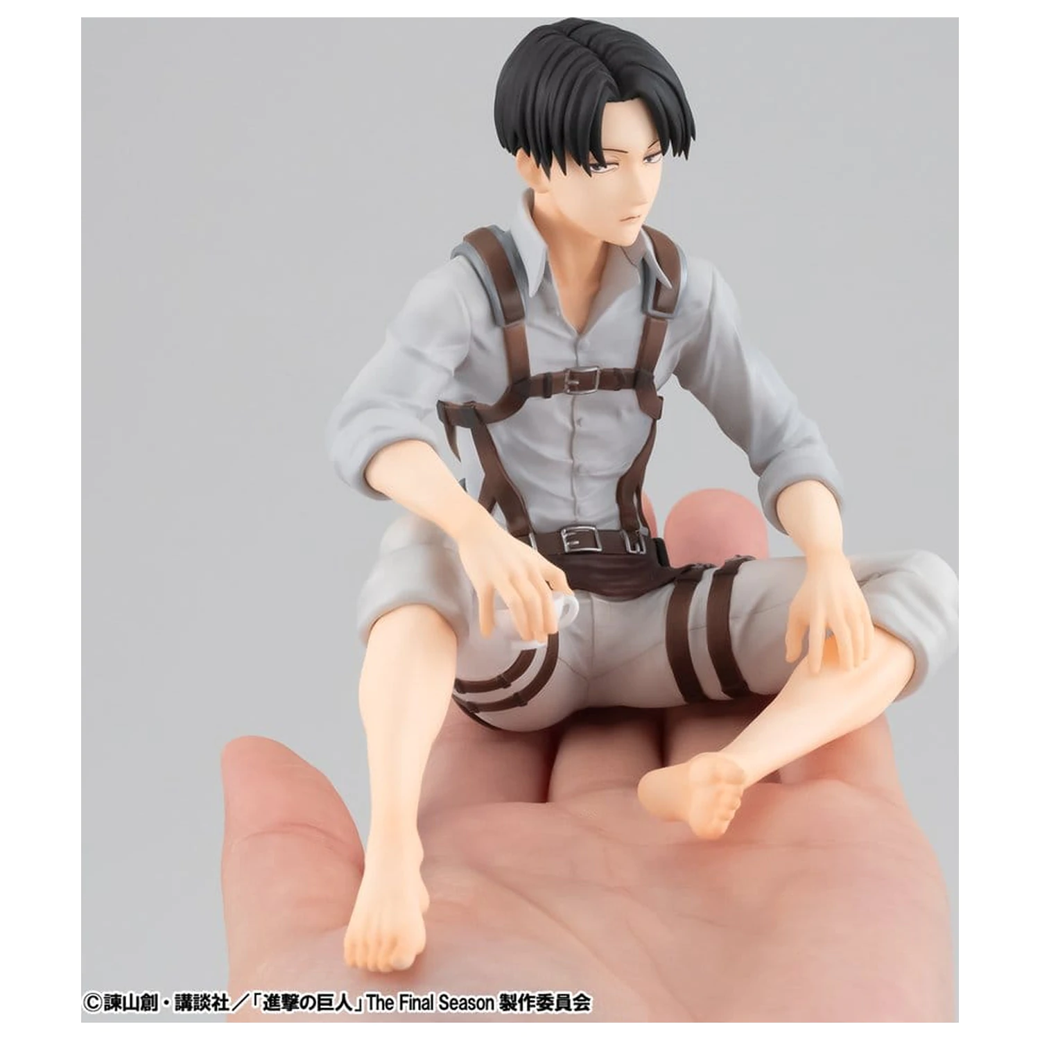 Attack on Titan G.E.M. Series figurka PVC Kapitan Oddziału Levi w rozmiarze dłoni 9 cm zdjęcie produktu