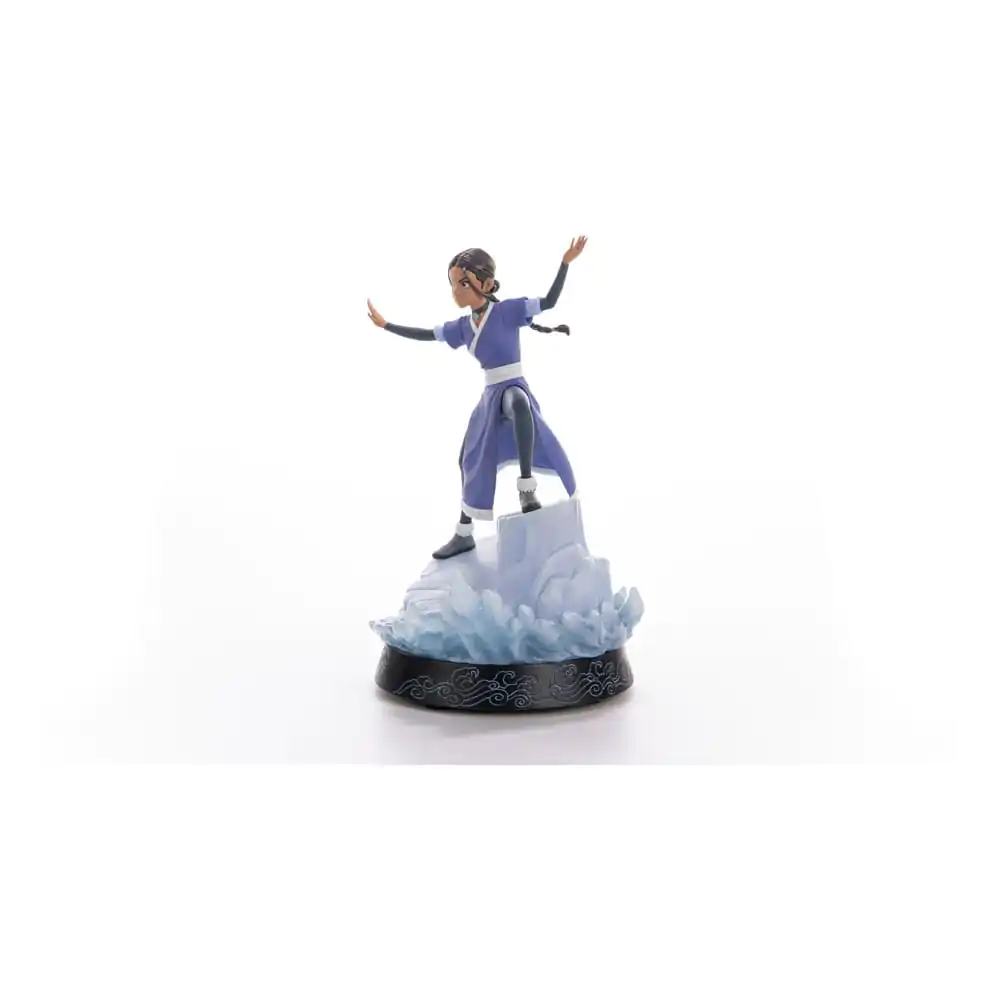Figurka Avatar: The Last Airbender Katara 28 cm zdjęcie produktu