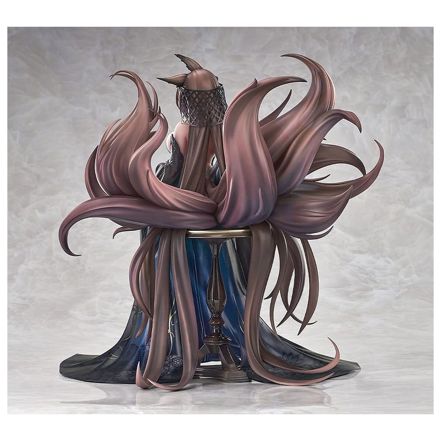 Azur Lane PVC Statua 1/7 Amagi: Throne of Fallen Petals Ver. 27 cm zdjęcie produktu