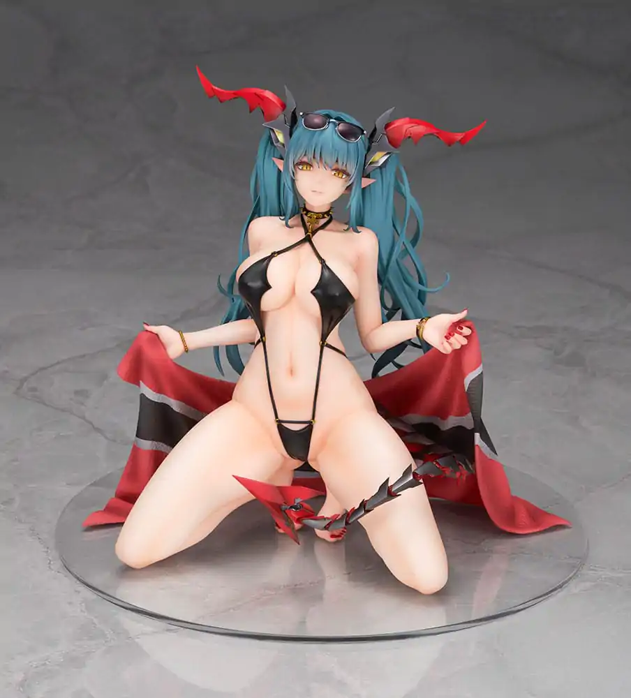 Azur Lane PVC Figurka 1/7 Regensburg Dark Dragon and the Coast of Light Ver. 16 cm zdjęcie produktu