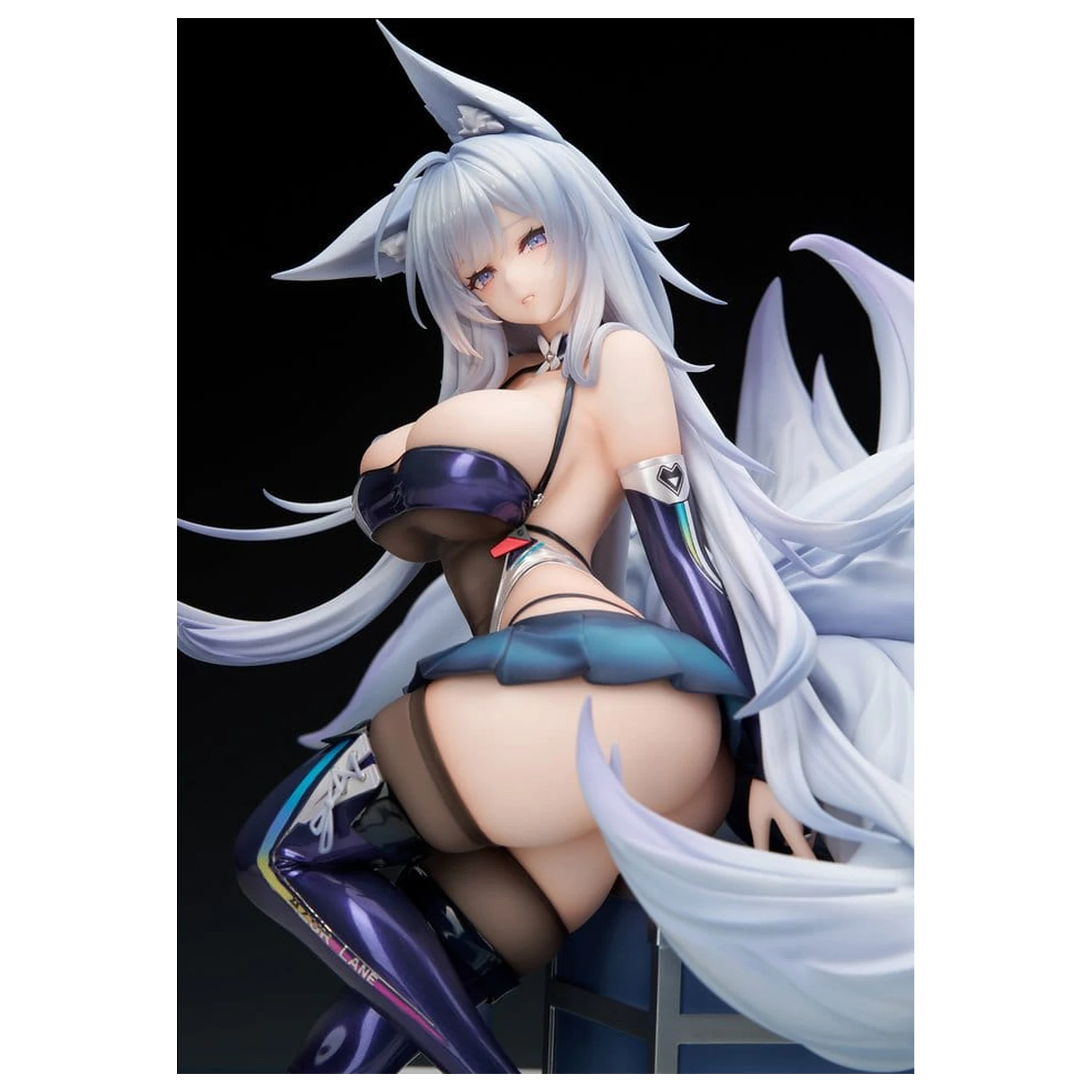 Azur Lane PVC Figurka 1/7 Shinano Moonlit Chrome Ver. Akrylowa Edycja Specjalna z podstawką 25 cm zdjęcie produktu
