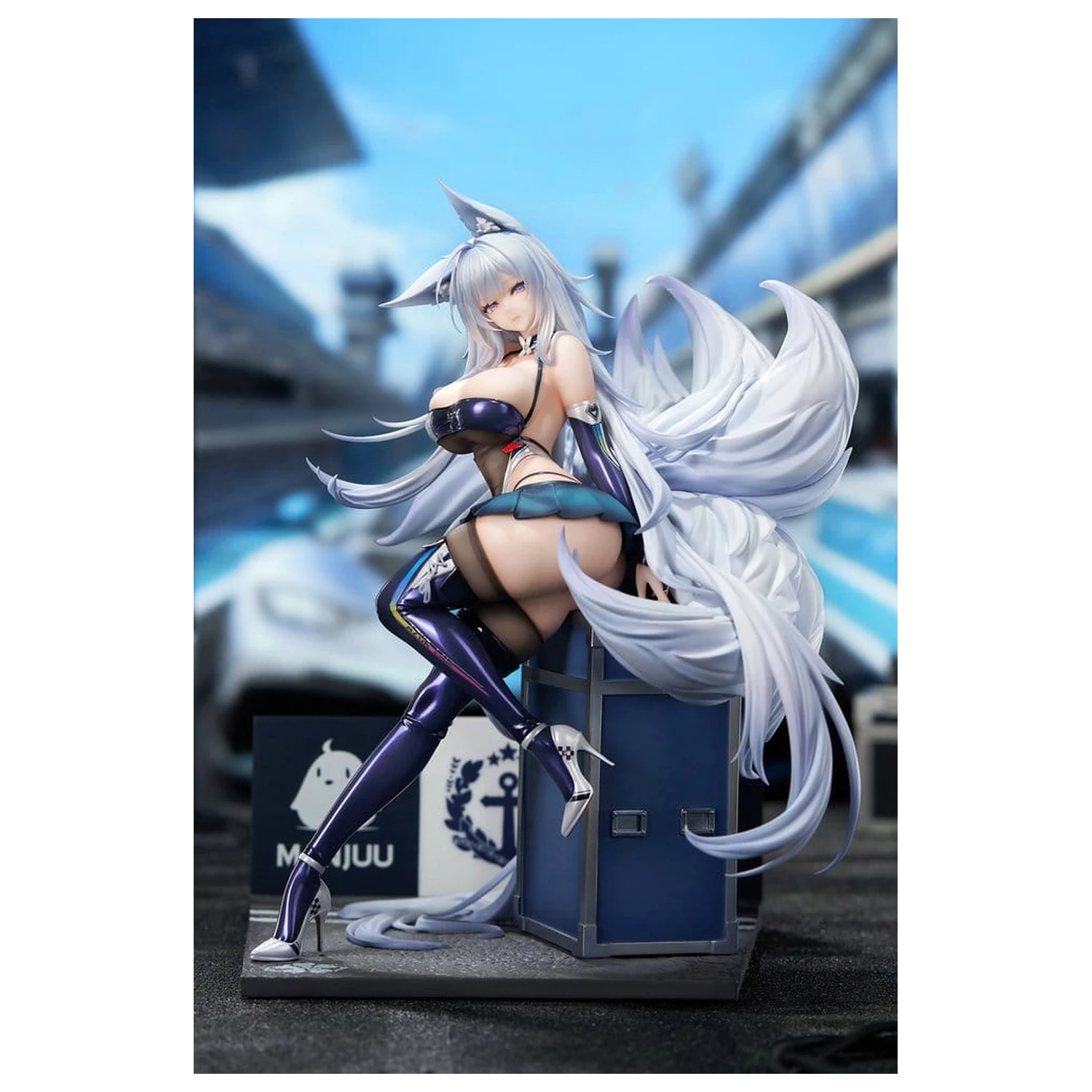 Azur Lane PVC Figurka 1/7 Shinano Moonlit Chrome Ver. Akrylowa Edycja Specjalna z podstawką 25 cm zdjęcie produktu
