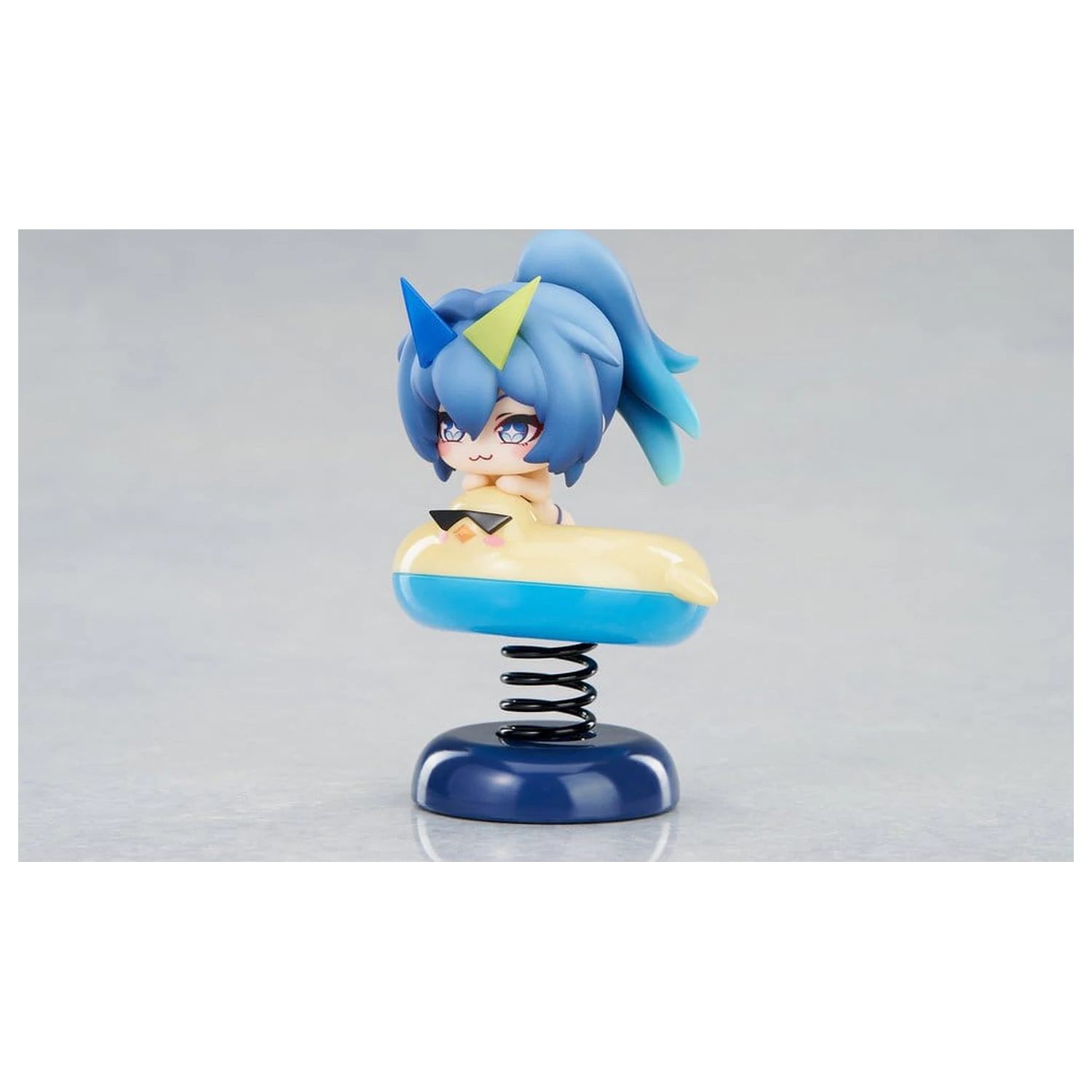 Azur Lane PVC Statuetka Happy Shake New Jersey 8 cm zdjęcie produktu