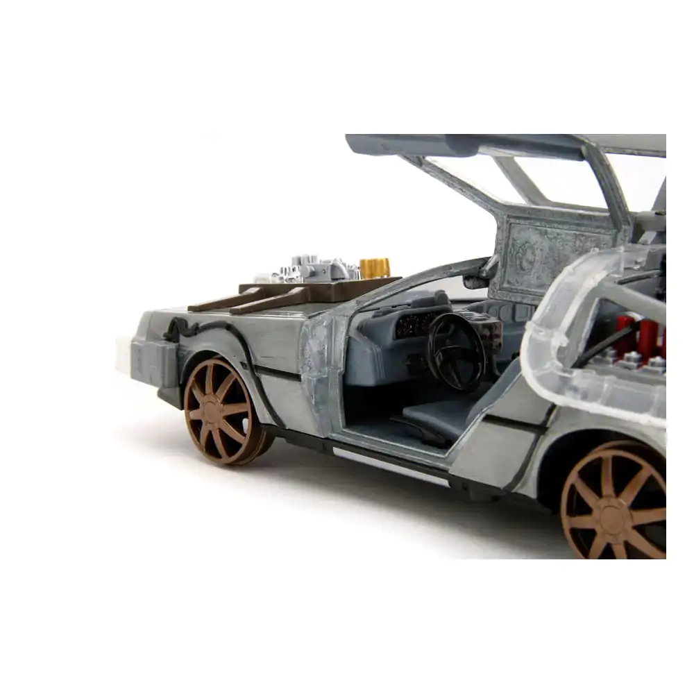 Powrót do Przyszłości 3 Diecast Model 1/24 Wehikuł Czasu Model 4" zdjęcie produktu