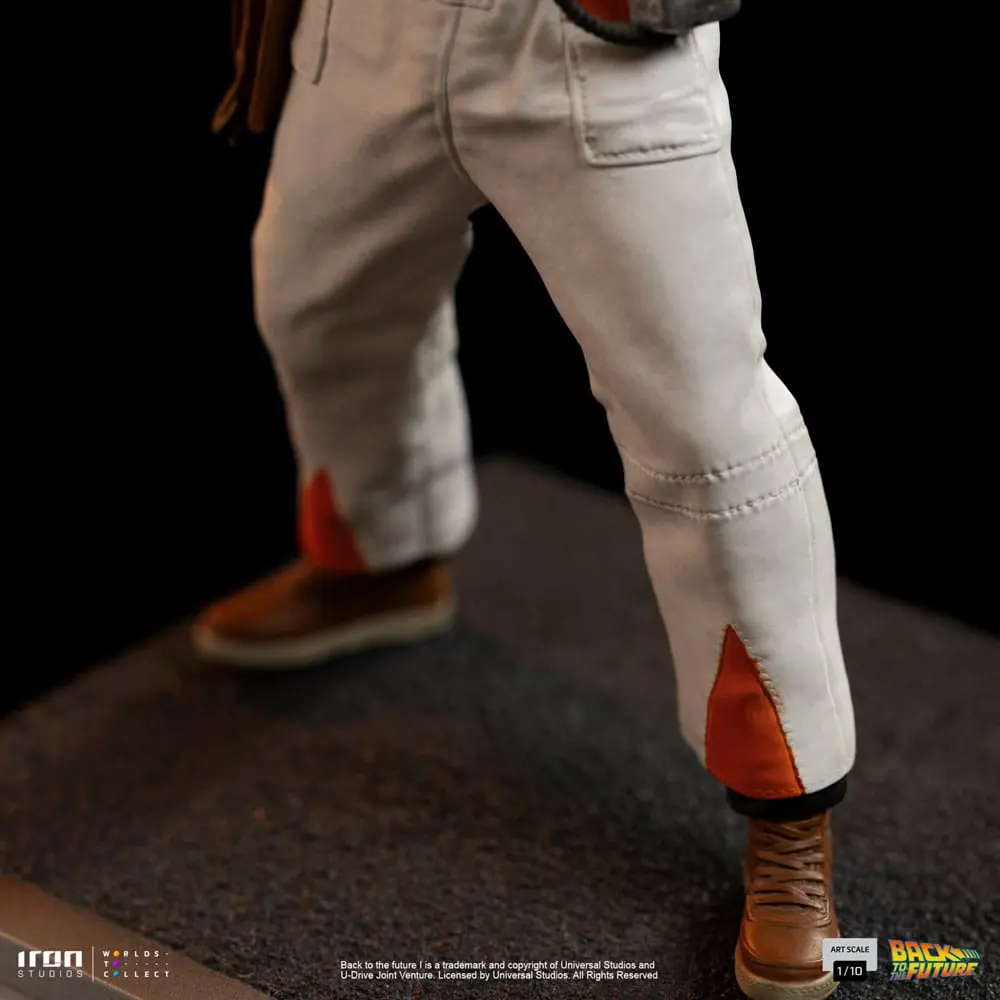 Back to the Future Art Scale Statuetka 1/10 Doc Brown 22 cm zdjęcie produktu