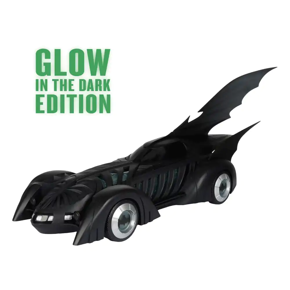 Batman Forever DC Multiverse Vehicle Batmobil Edycja Świecąca w Ciemności (Gold Label) 79 cm zdjęcie produktu