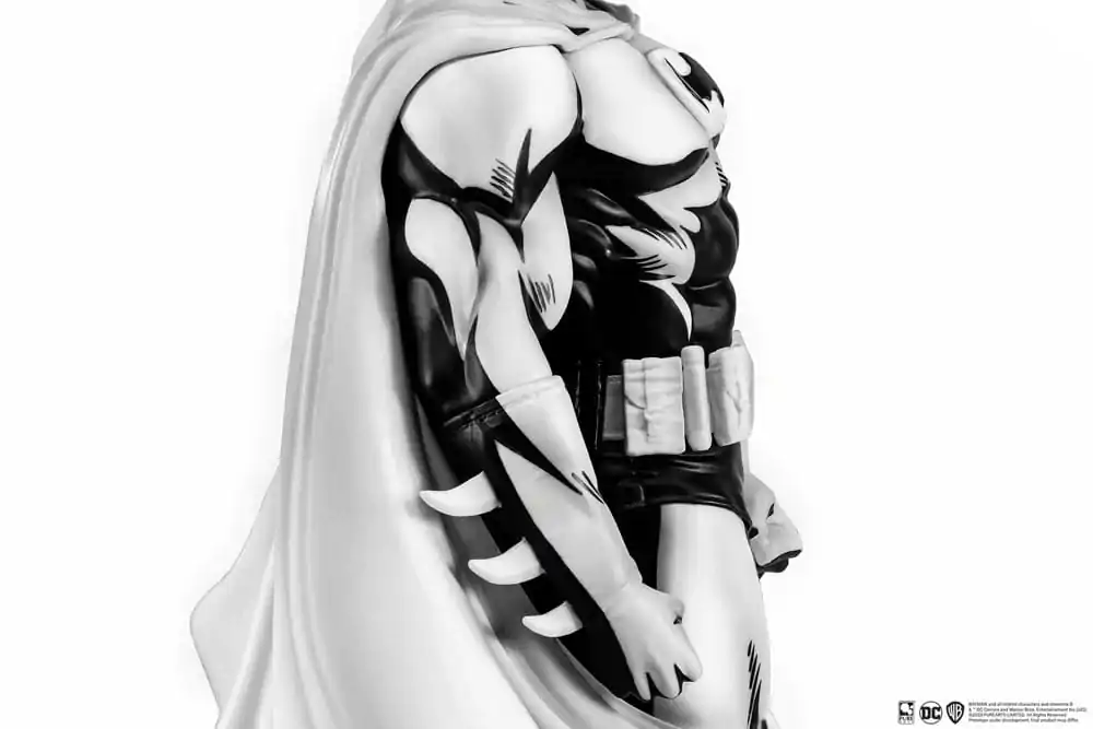 Batman PX PVC Statua 1/8 SDCC 2024 Batman Black & White Version 27 cm zdjęcie produktu