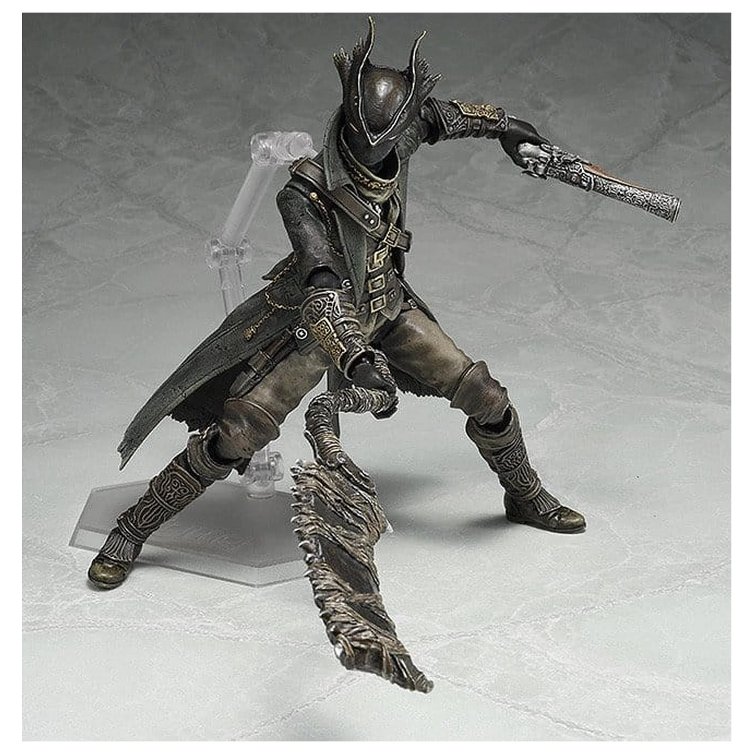 Bloodborne: The Old Hunters figurka PVC Hunter 15 cm zdjęcie produktu