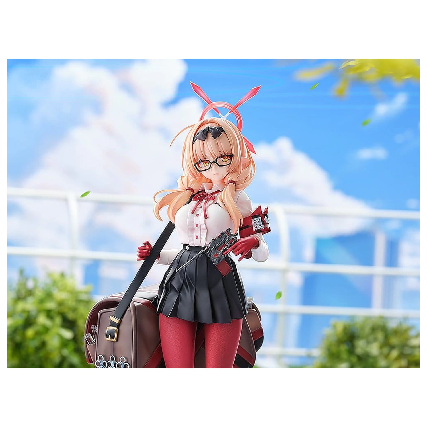 Blue Archive figurka PVC 1/7 Chinatsu 25 cm zdjęcie produktu