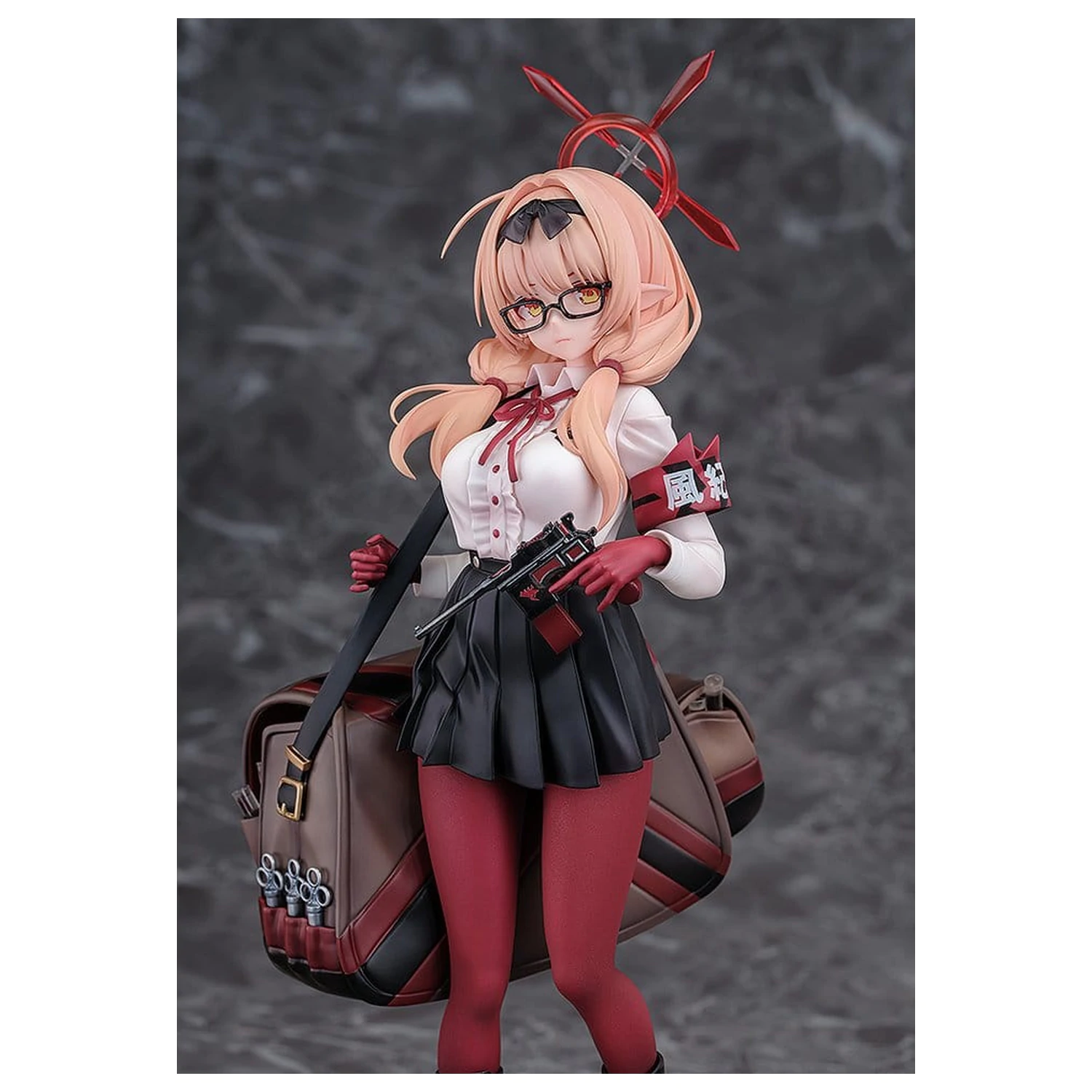Blue Archive figurka PVC 1/7 Chinatsu 25 cm zdjęcie produktu