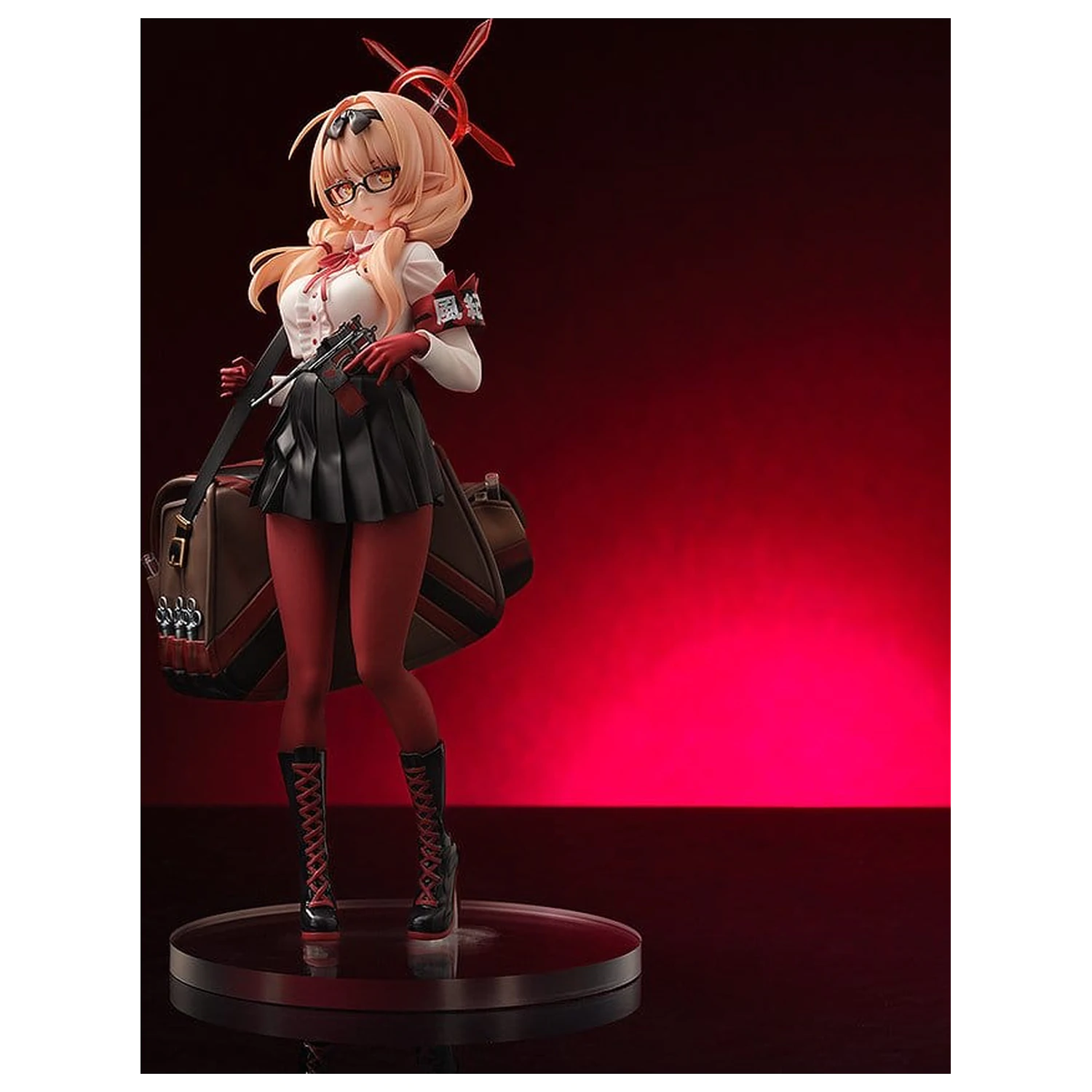 Blue Archive figurka PVC 1/7 Chinatsu 25 cm zdjęcie produktu