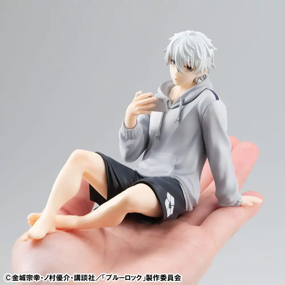 Blue Lock G.E.M. Series Statua PVC Seishiro Nagi Repaint Ver. Palm Size 9 cm zdjęcie produktu