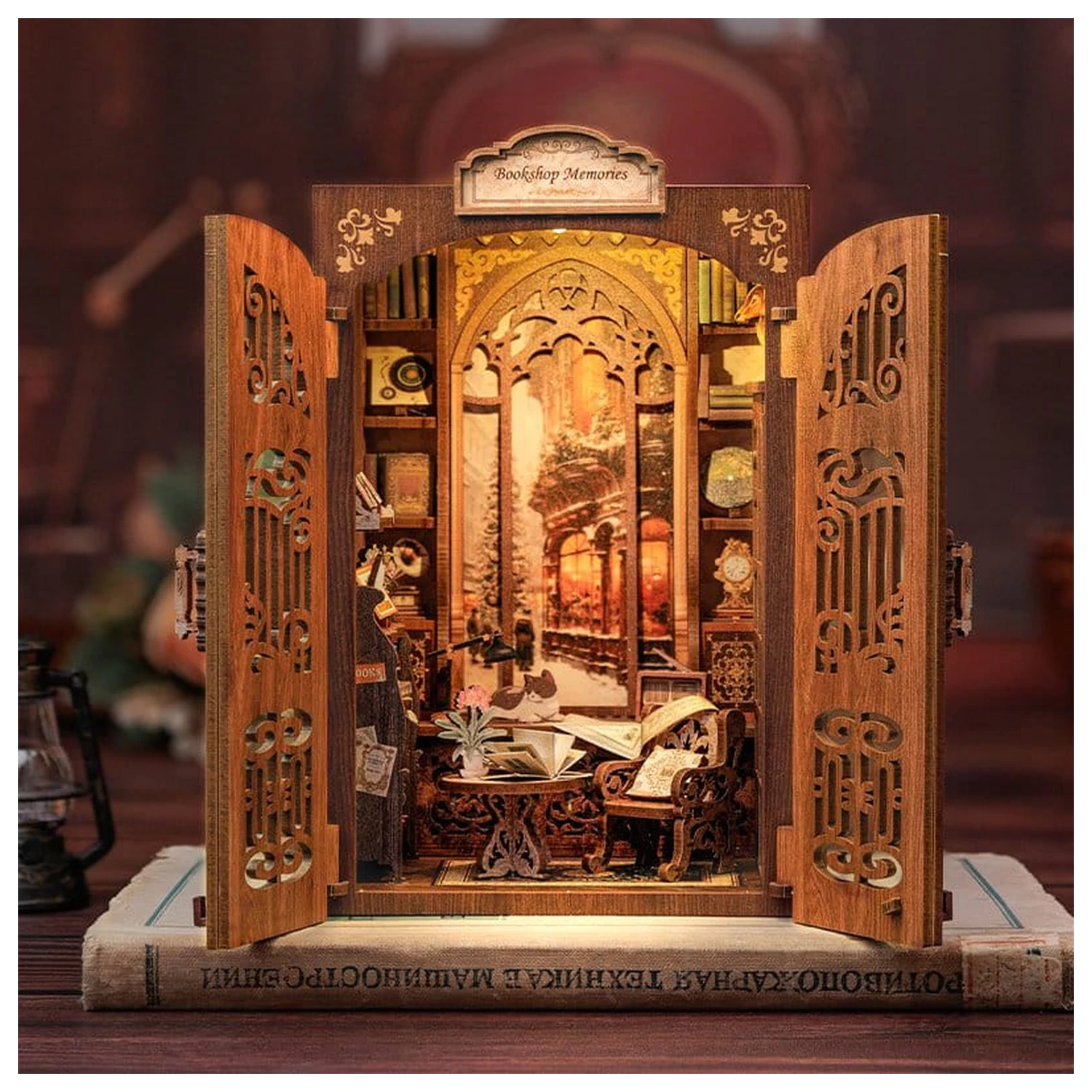 Book Nook Bookshop Memories 17 x 10 cm zdjęcie produktu