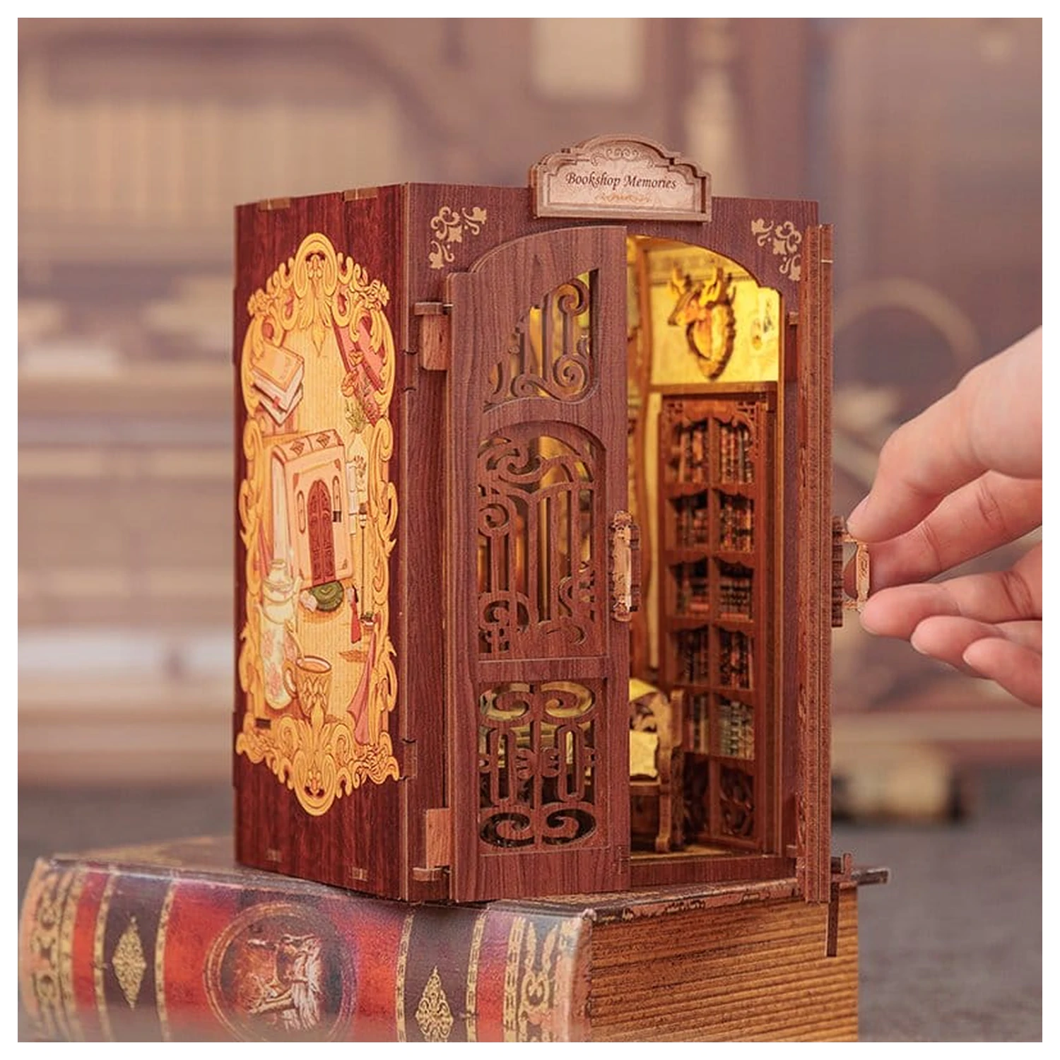 Book Nook Bookshop Memories 17 x 10 cm zdjęcie produktu