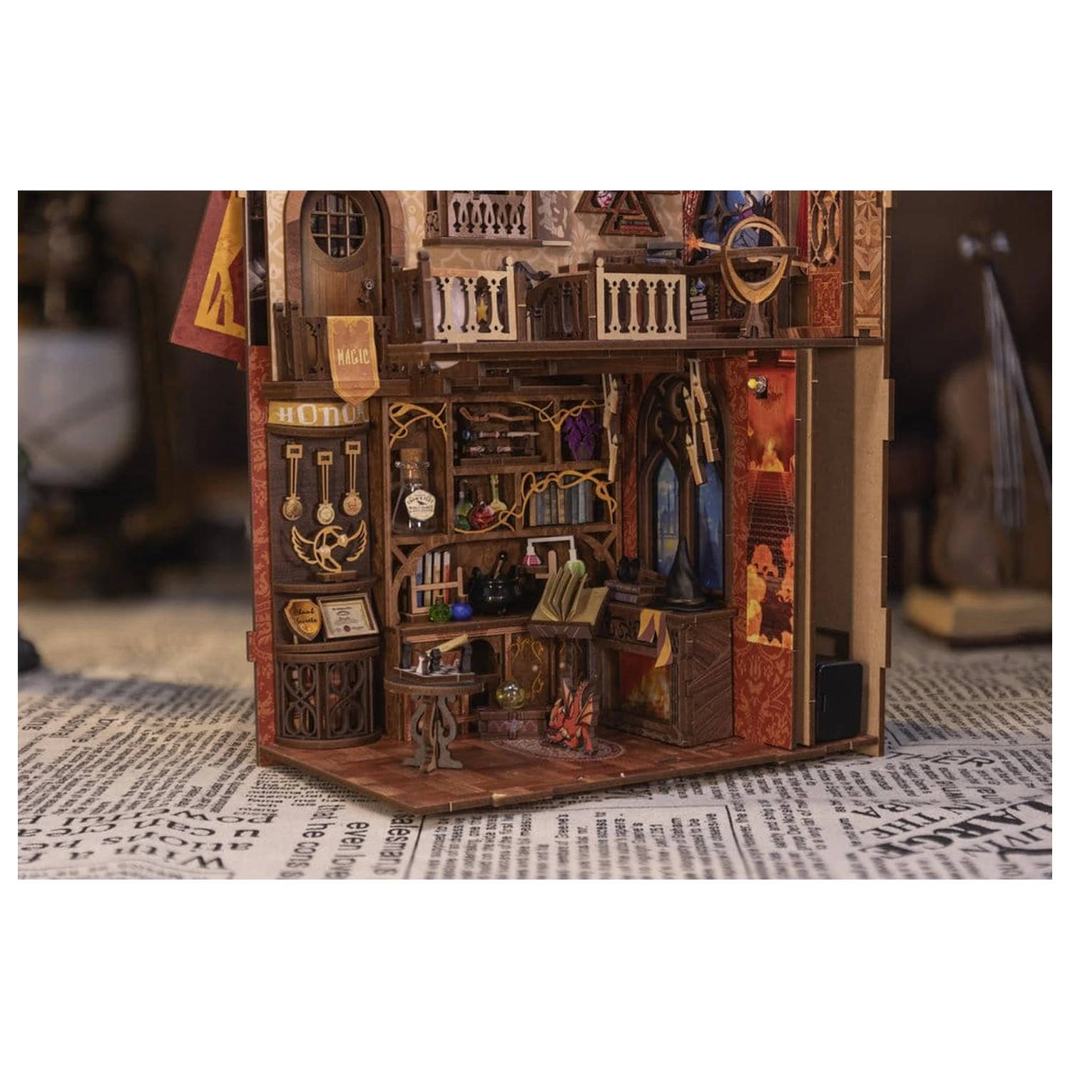 Book Nook Flame Common Room 23 x 11 cm zdjęcie produktu