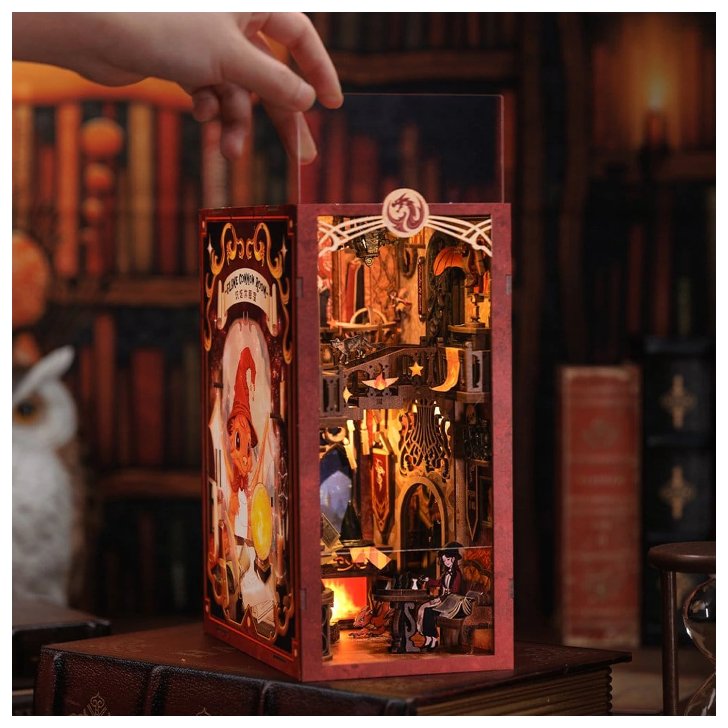 Book Nook Flame Common Room 23 x 11 cm zdjęcie produktu