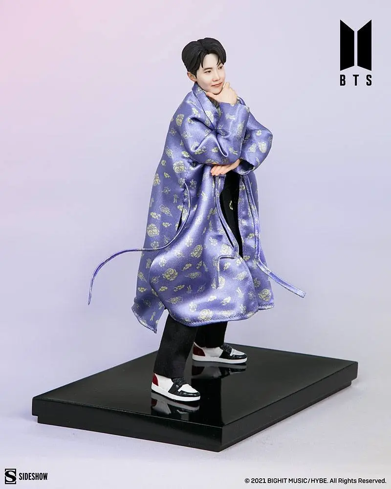 Kolekcja BTS Idol PVC Statuetka j-hope Deluxe 24 cm zdjęcie produktu